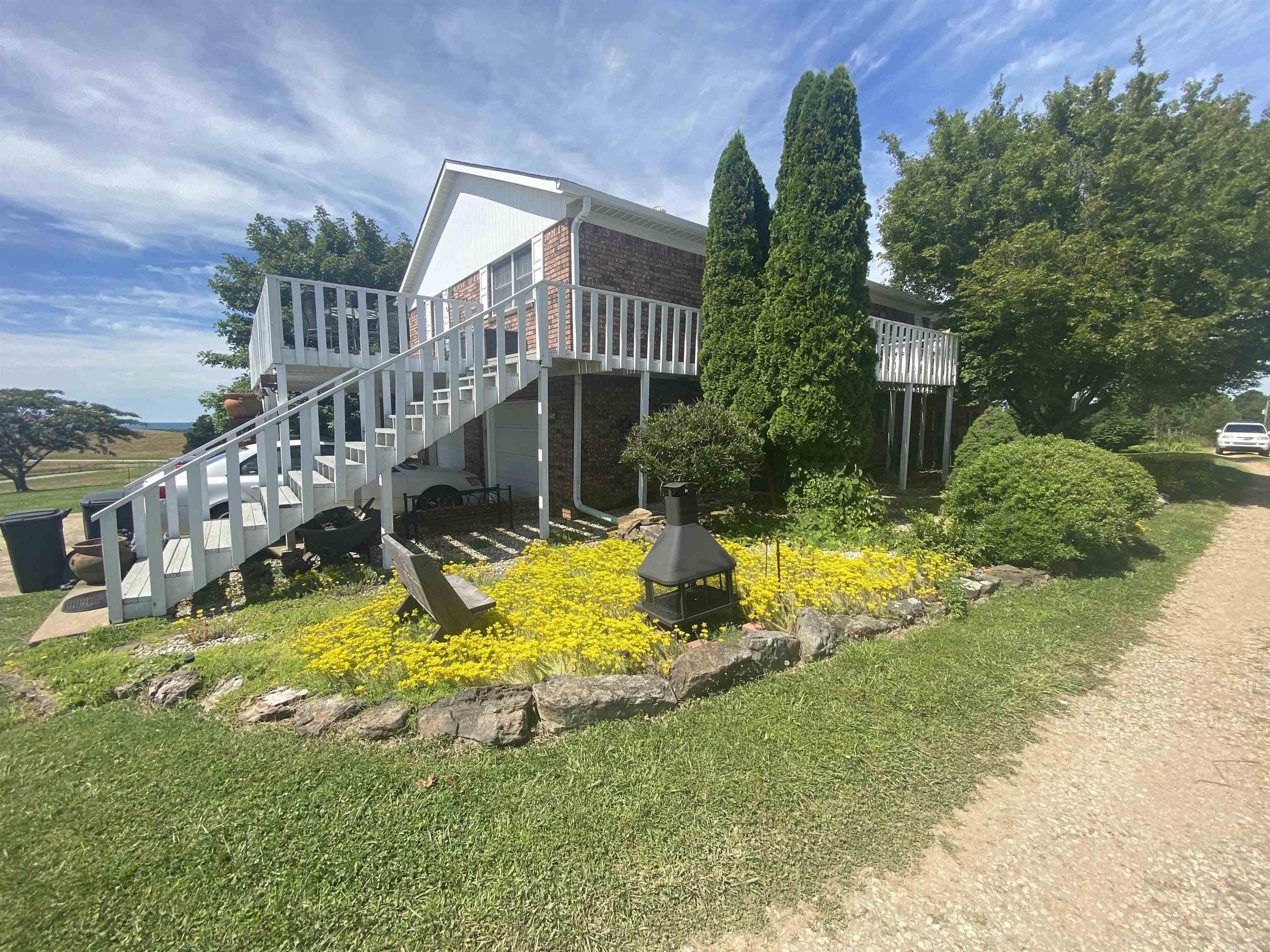 8868  Highway 263  Mountain View, AR