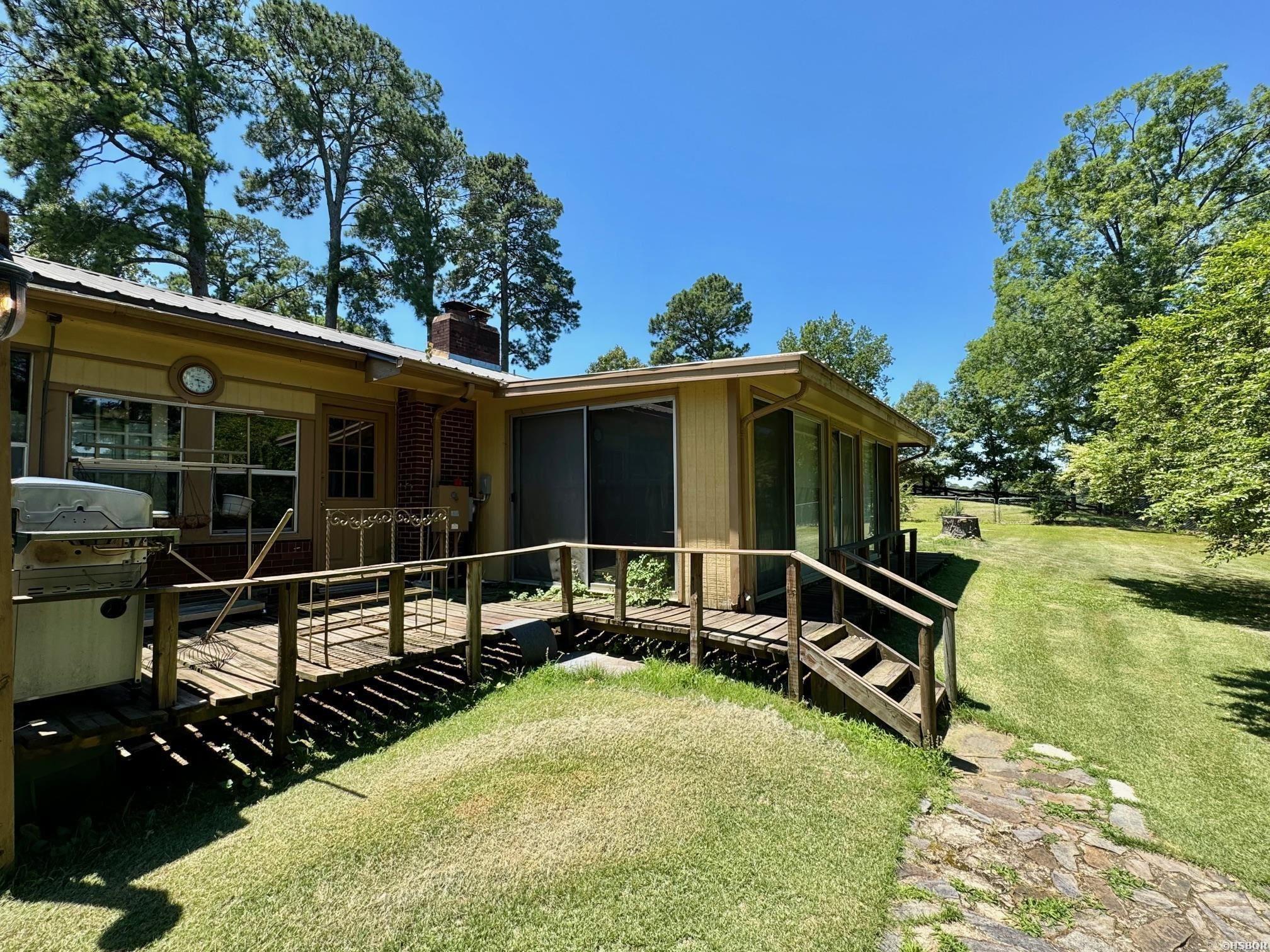 114  Ard  Hot Springs, AR
