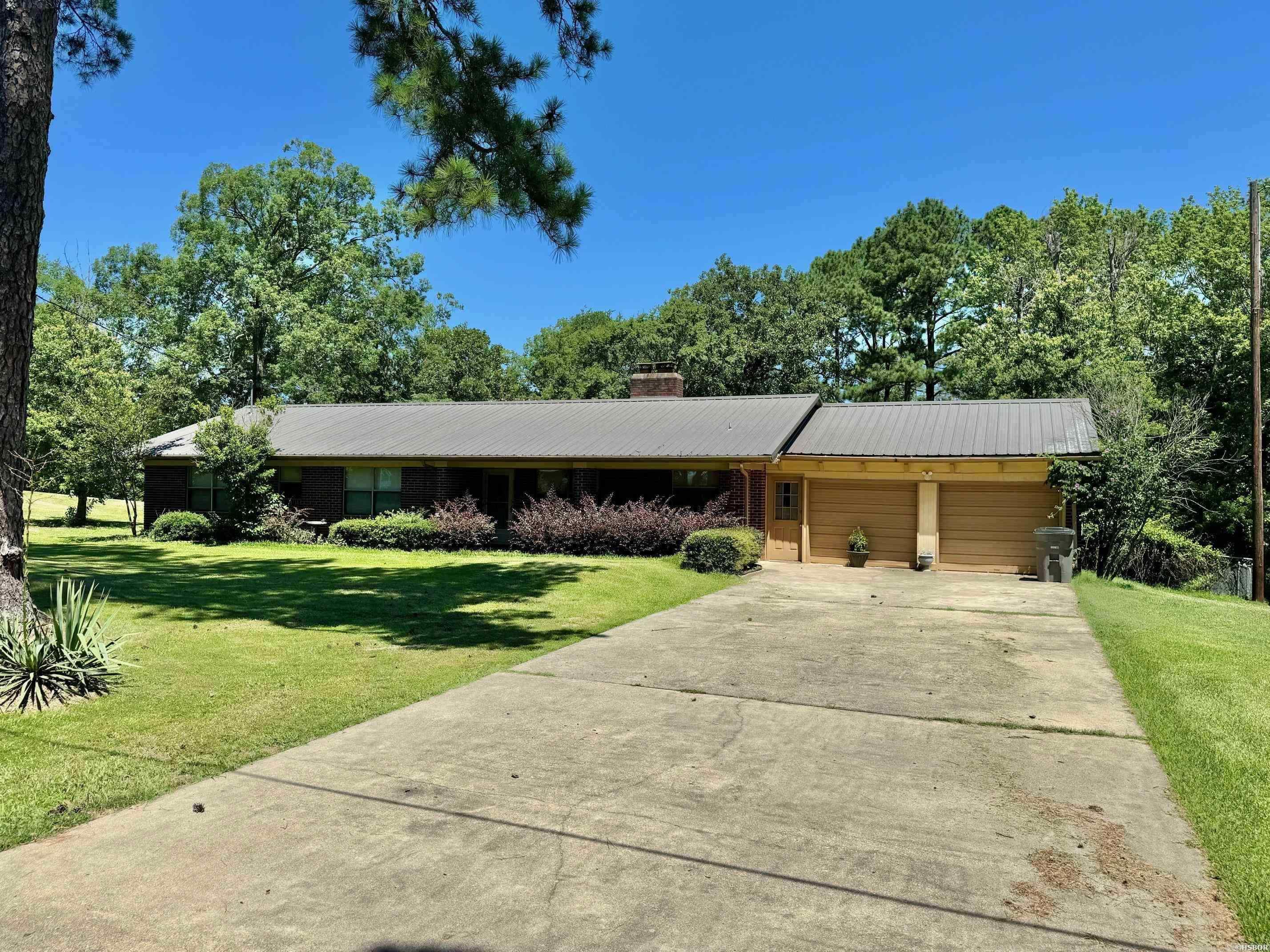 114  Ard  Hot Springs, AR