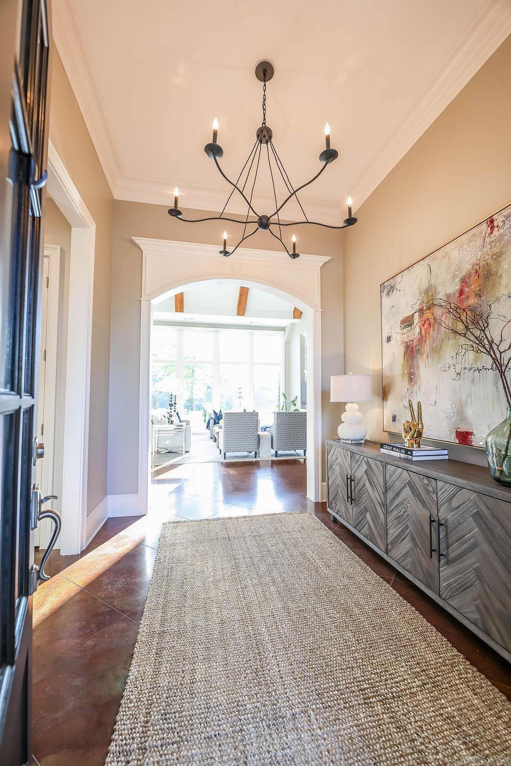 305 Augusta Dr