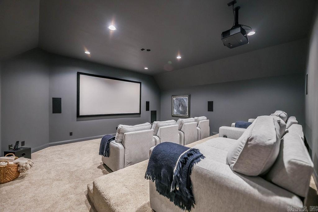 305 Augusta Dr