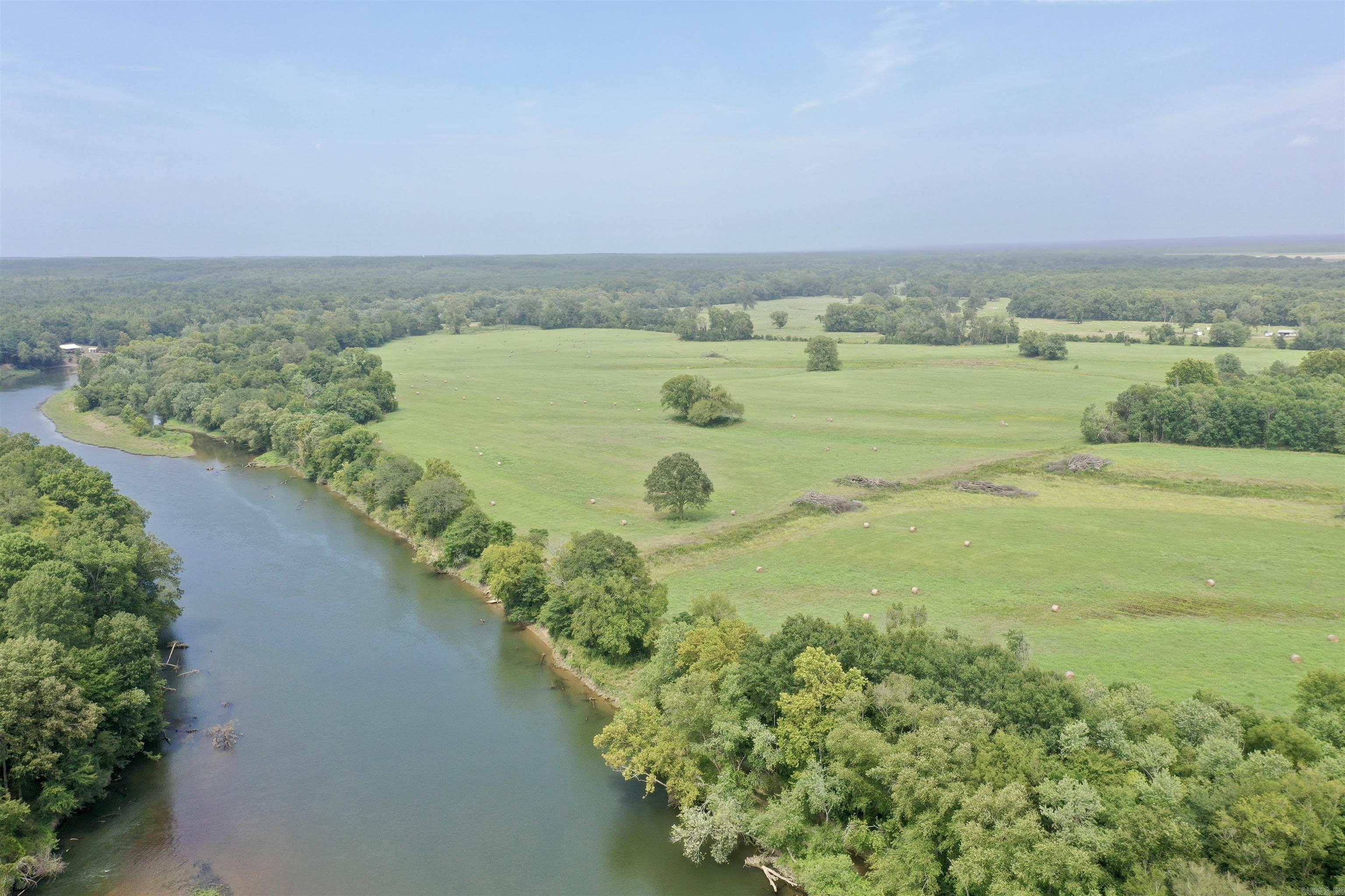 3030  Countness Road  Friendship, AR