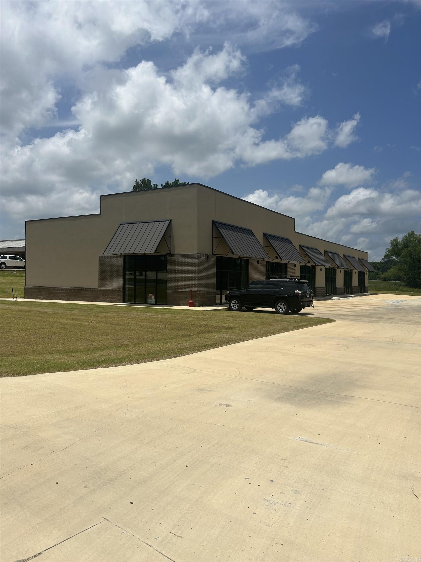 702 Timberlane Road