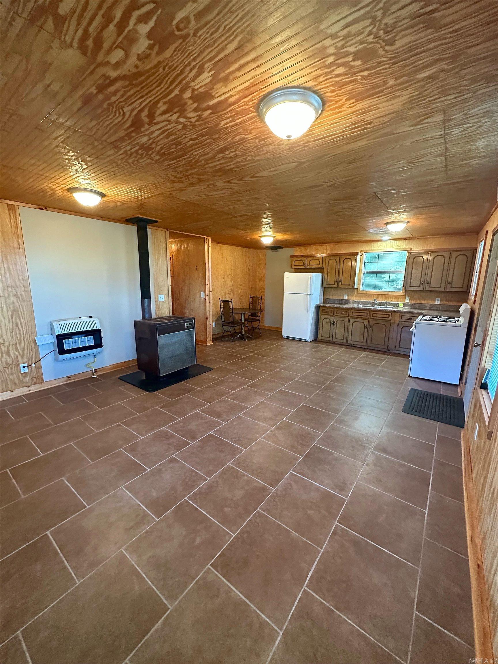 589  Midget  Dennard, AR