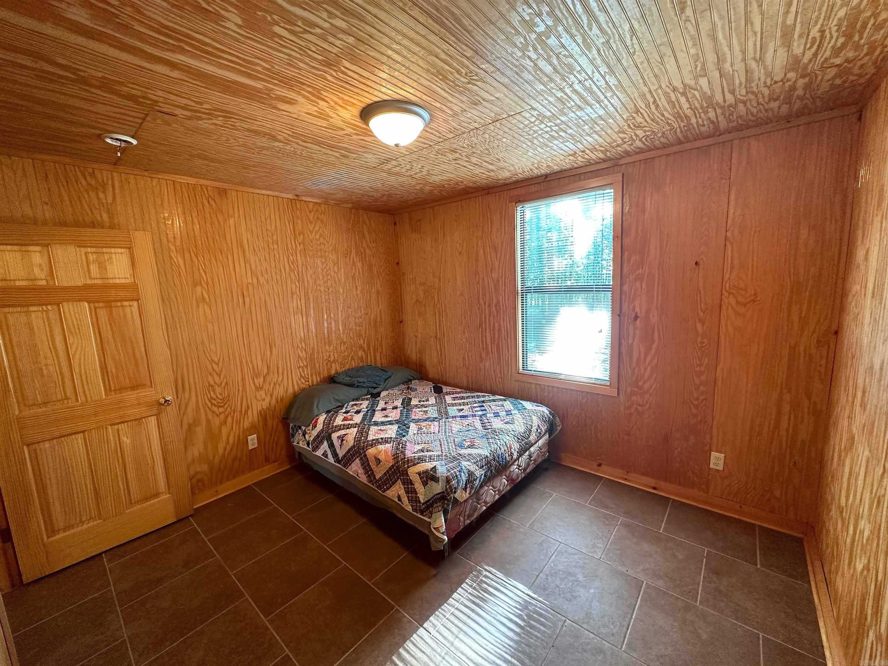 589  Midget  Dennard, AR