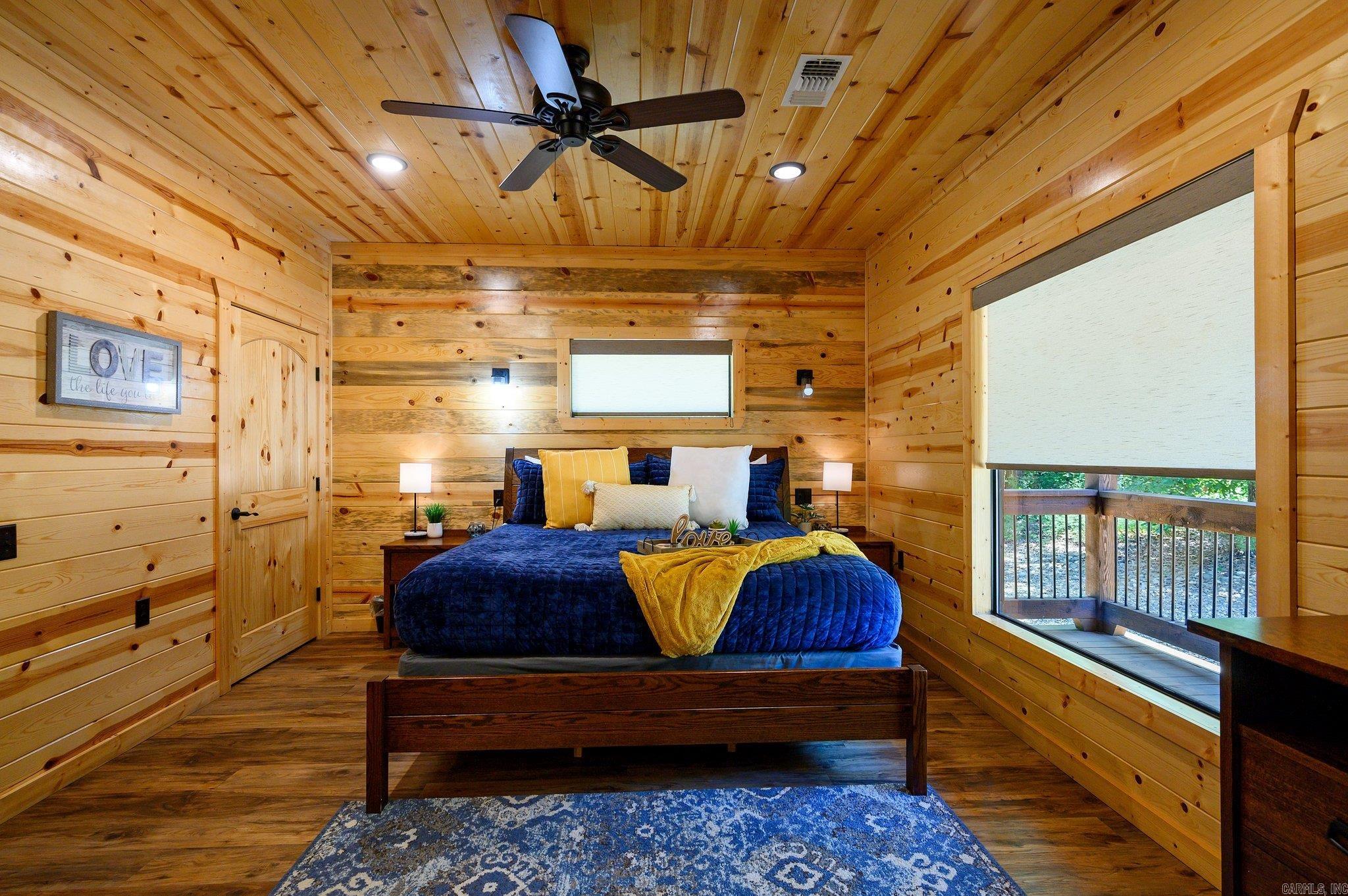 145  Guppy  Hochatown, OK
