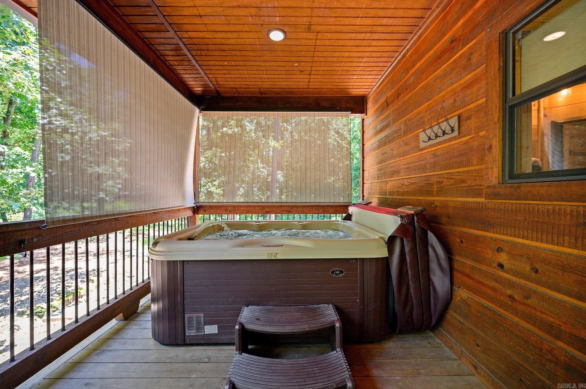 145  Guppy  Hochatown, OK