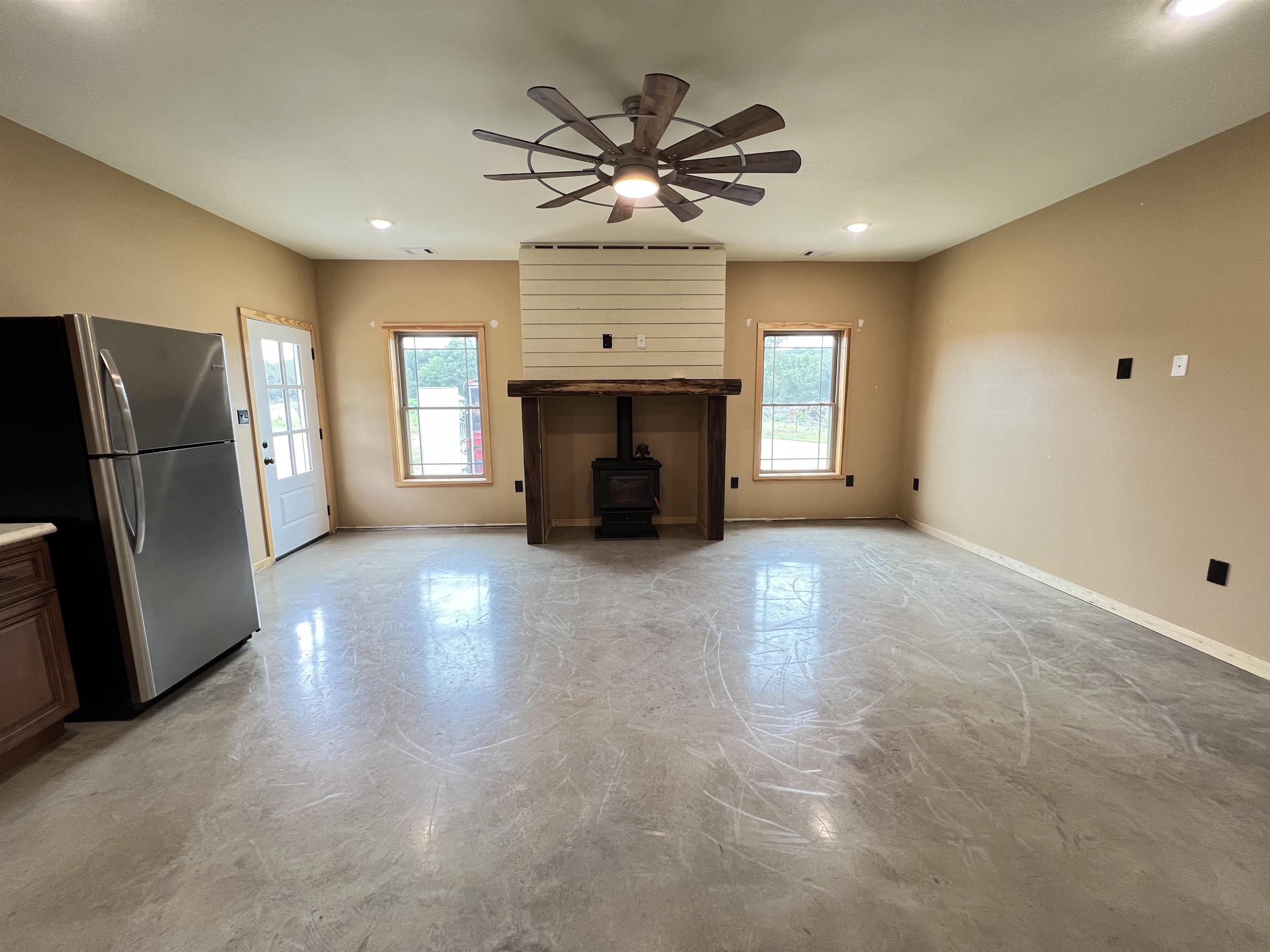 1350  HWY 115  Smithville, AR