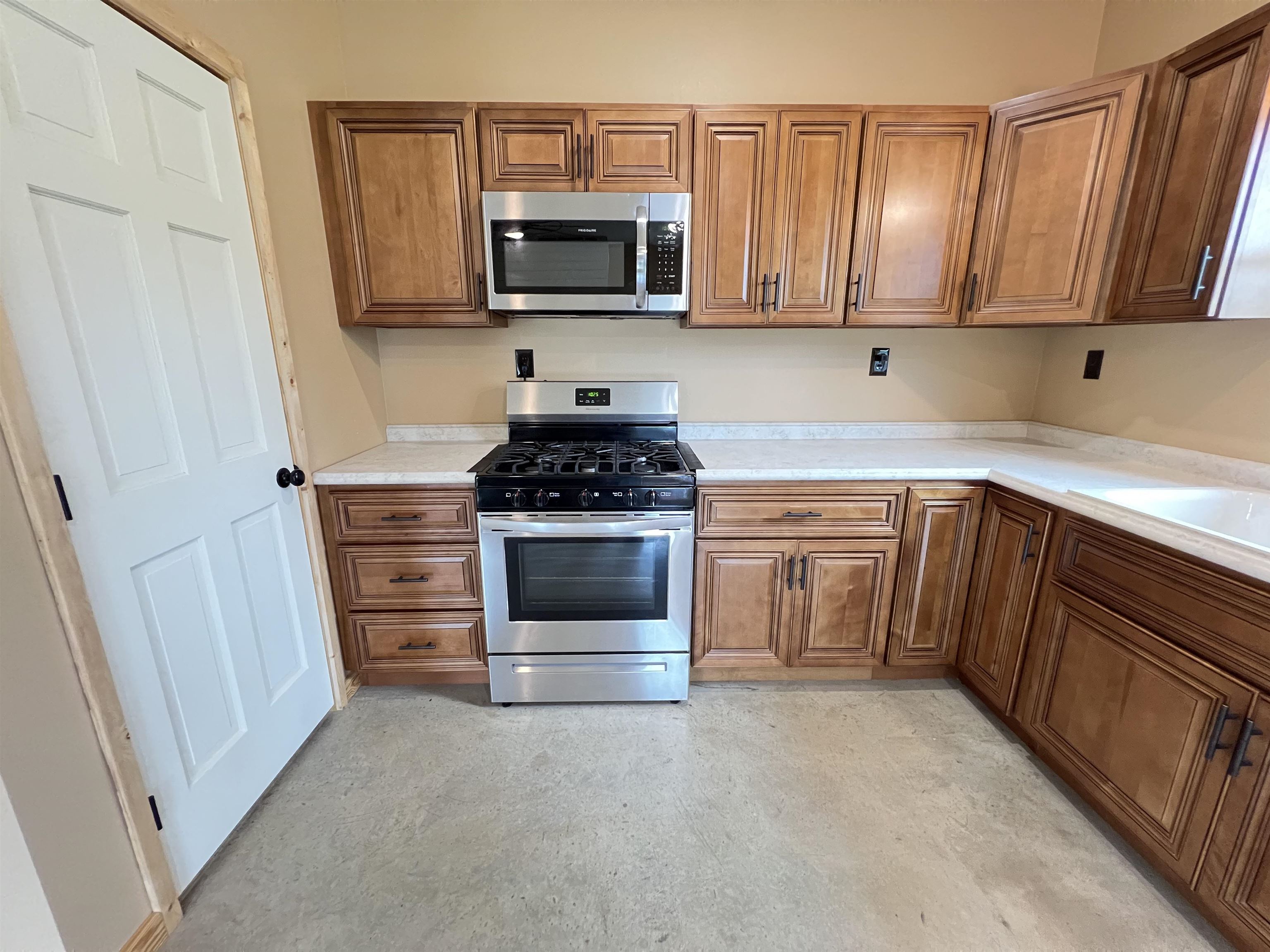 1350  HWY 115  Smithville, AR