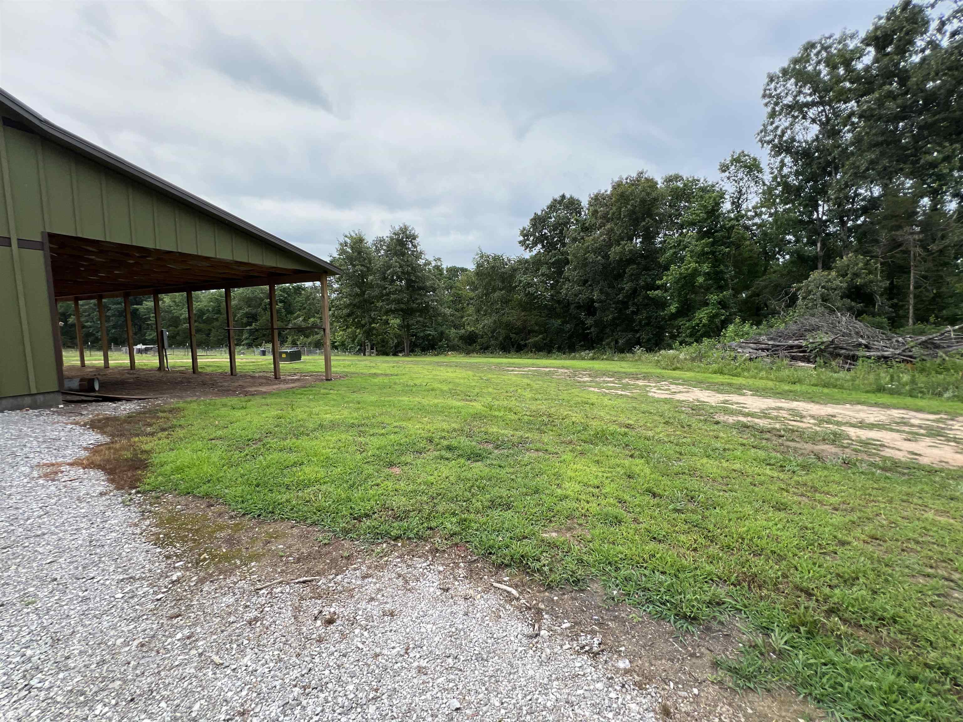 1350  HWY 115  Smithville, AR