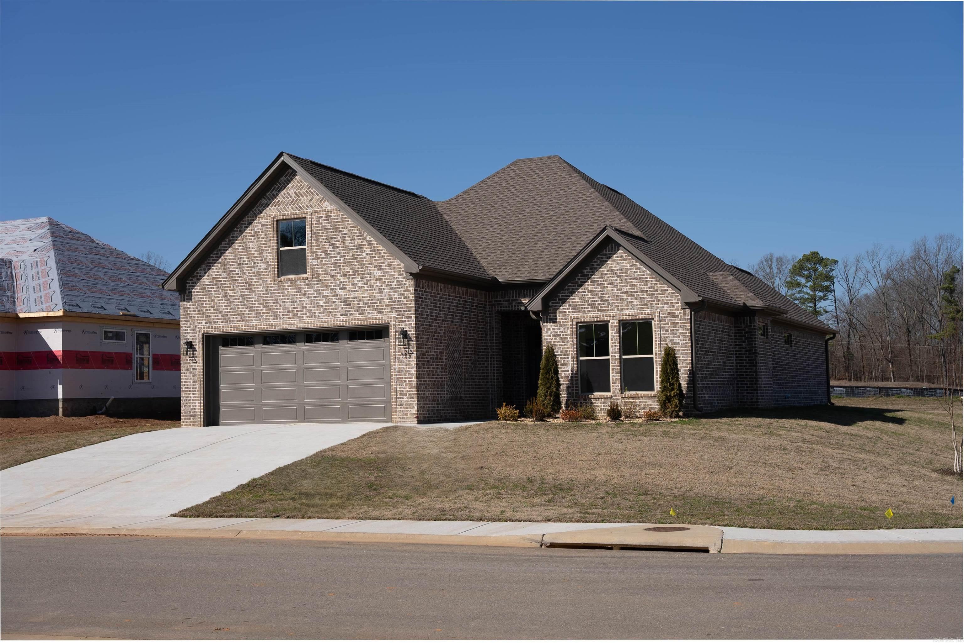 117  Harmony Village  Haskell, AR