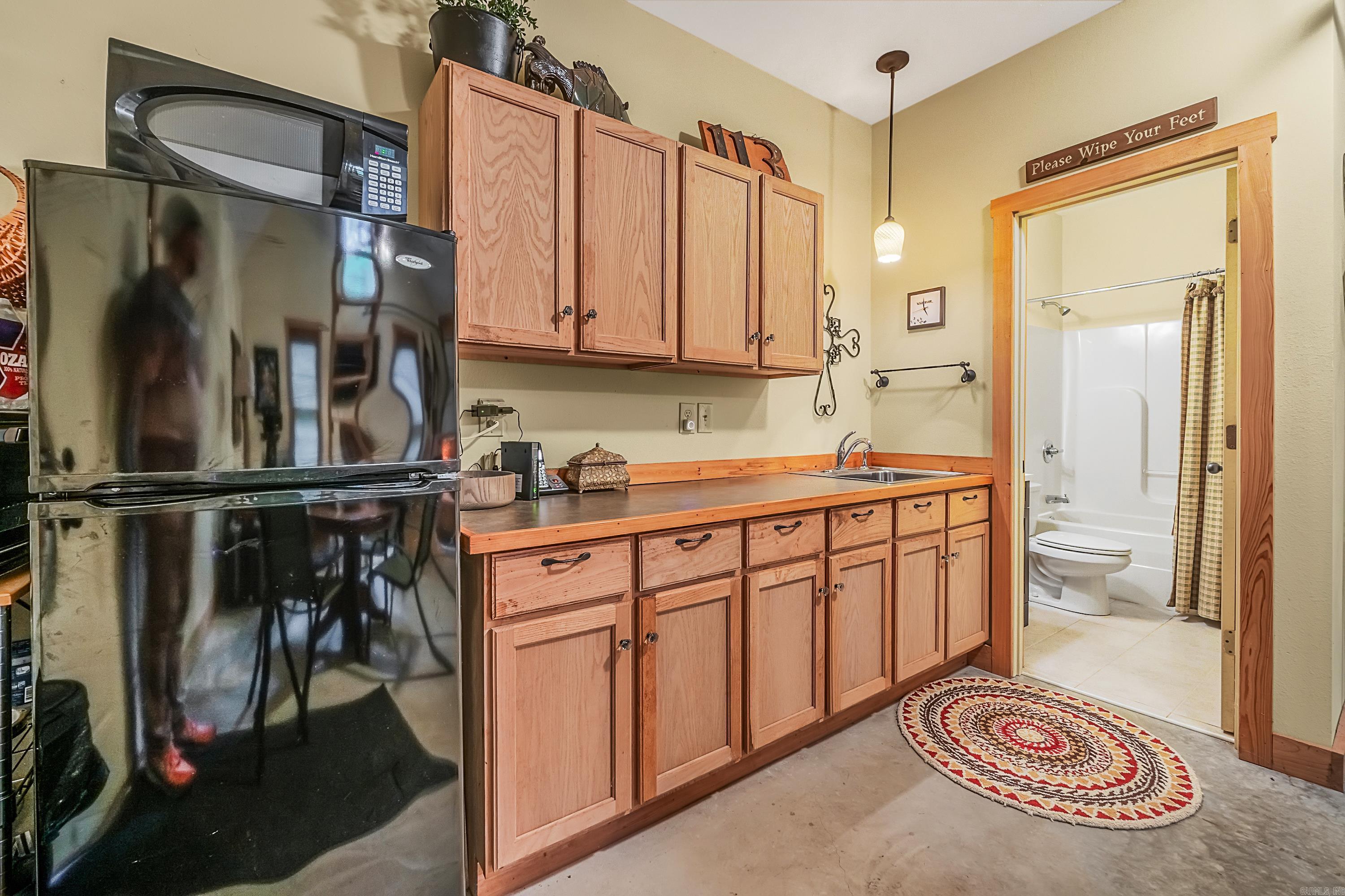 113 N Riverfront  Judsonia, AR