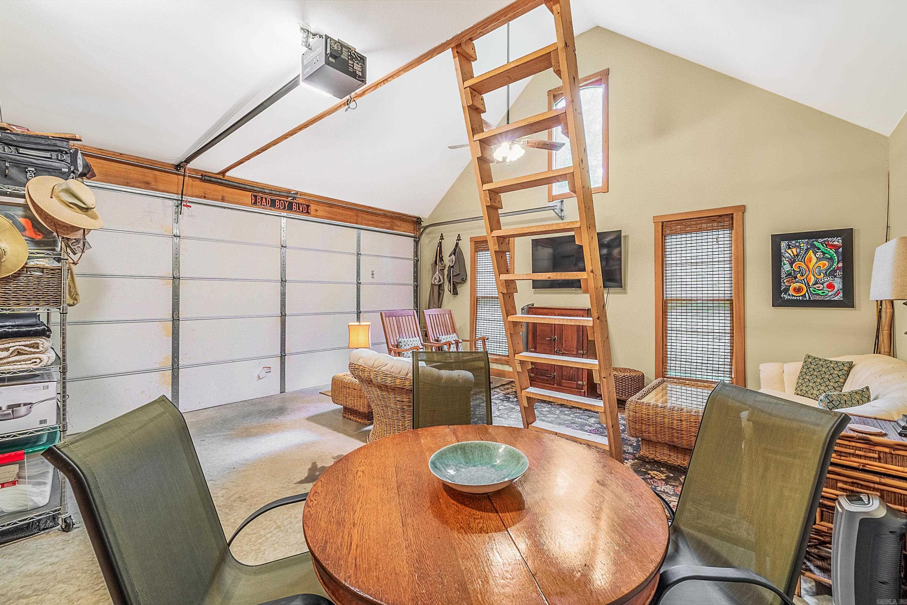 113 N Riverfront  Judsonia, AR