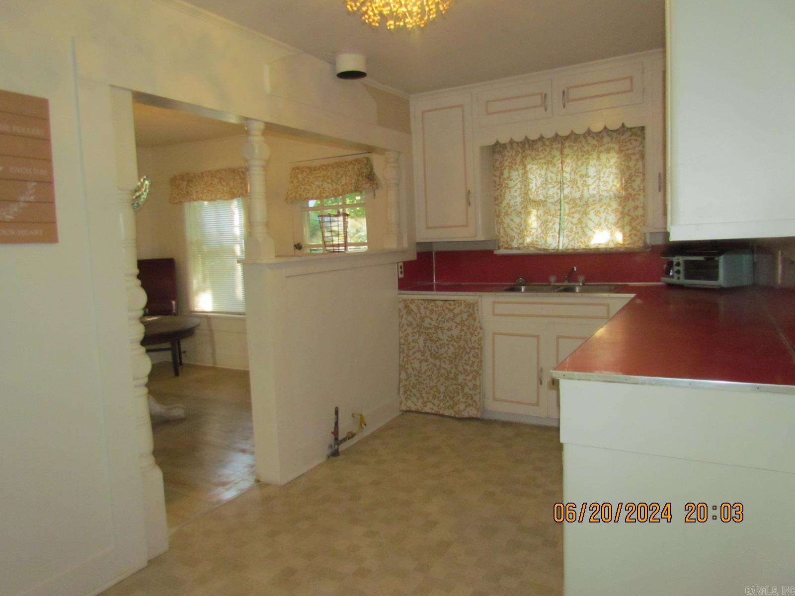 1107  Oak  Crossett, AR