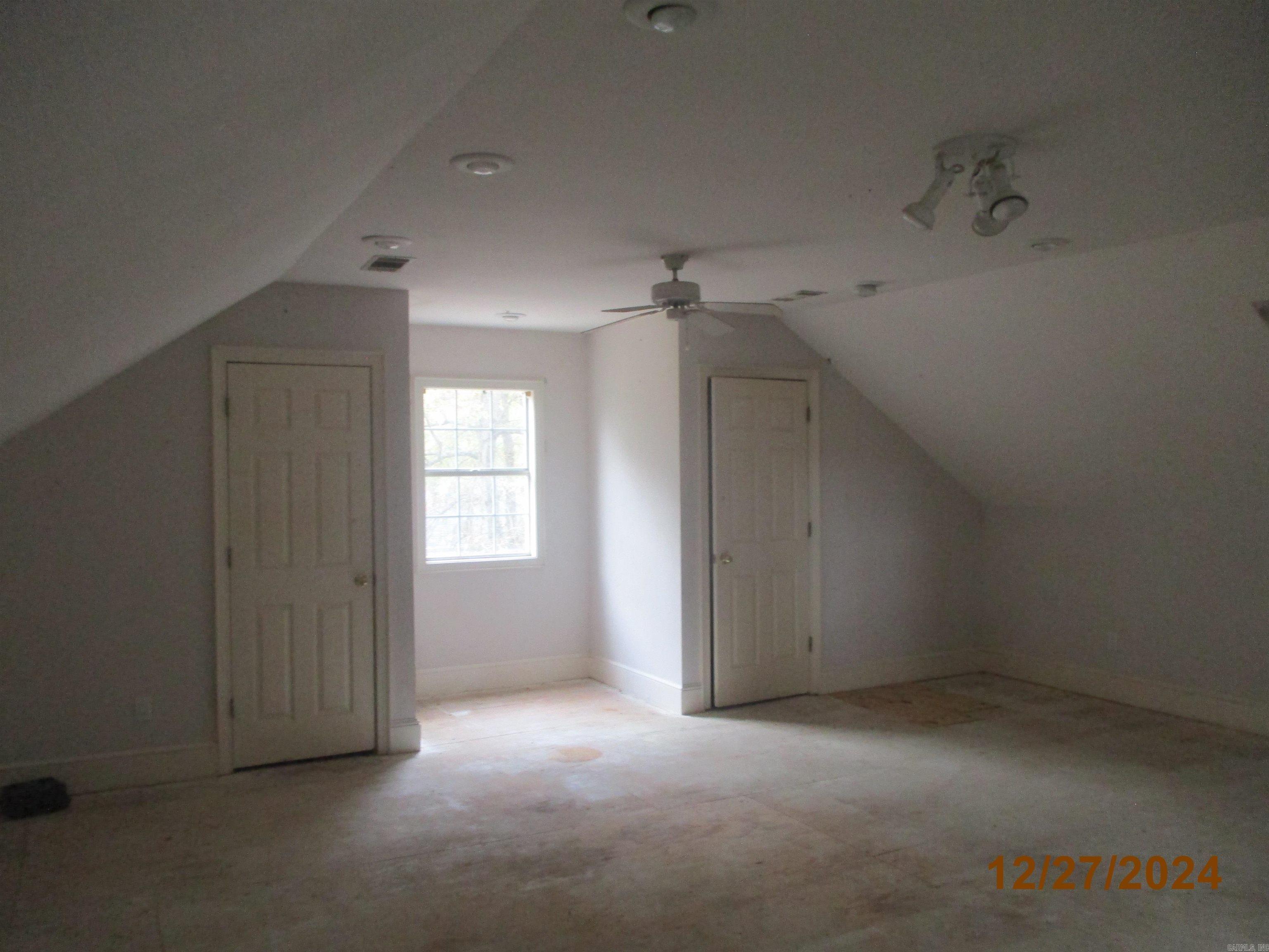 21443  Crabapple  Hensley, AR