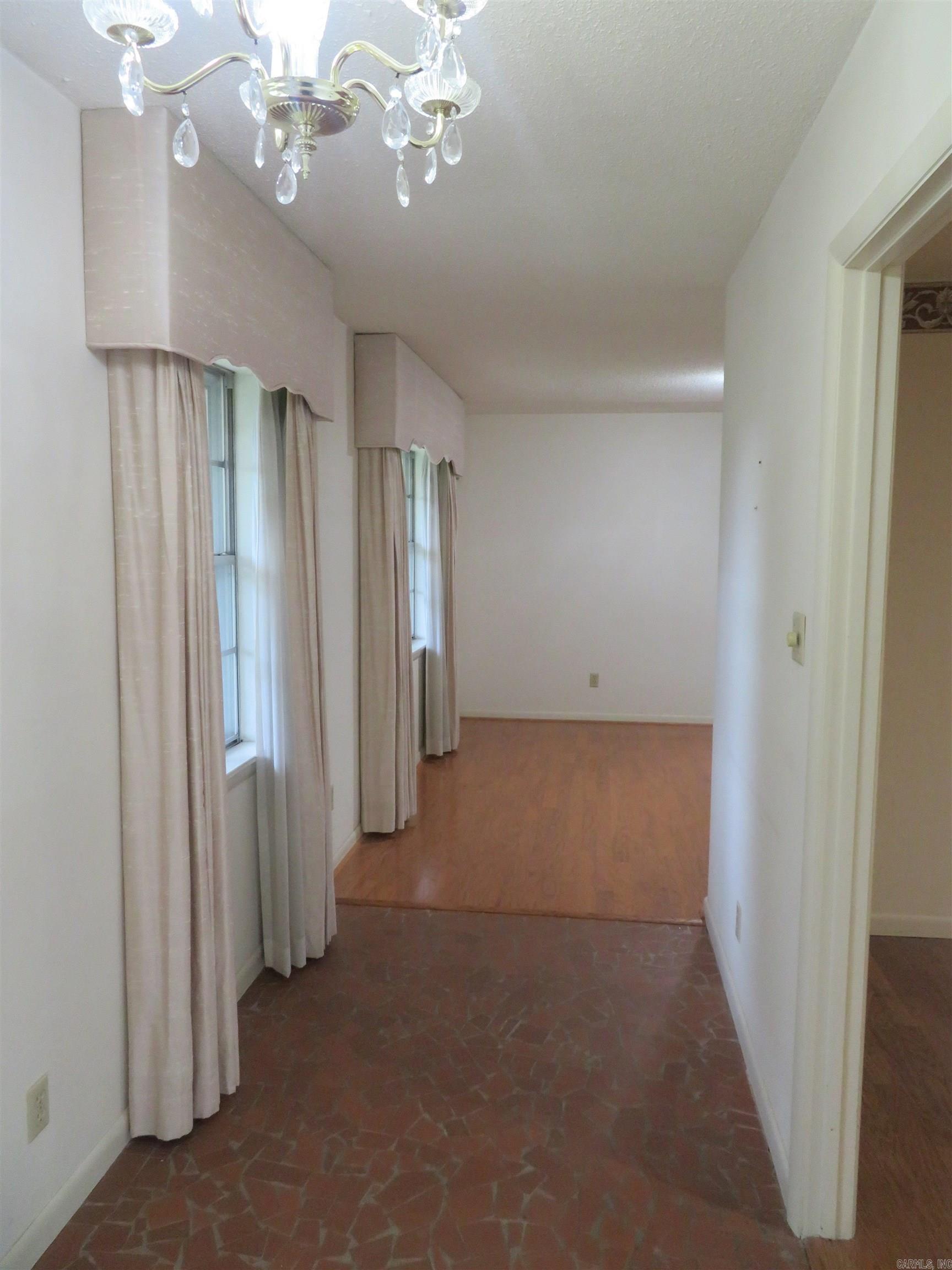 2084  Elaine  Arkadelphia, AR