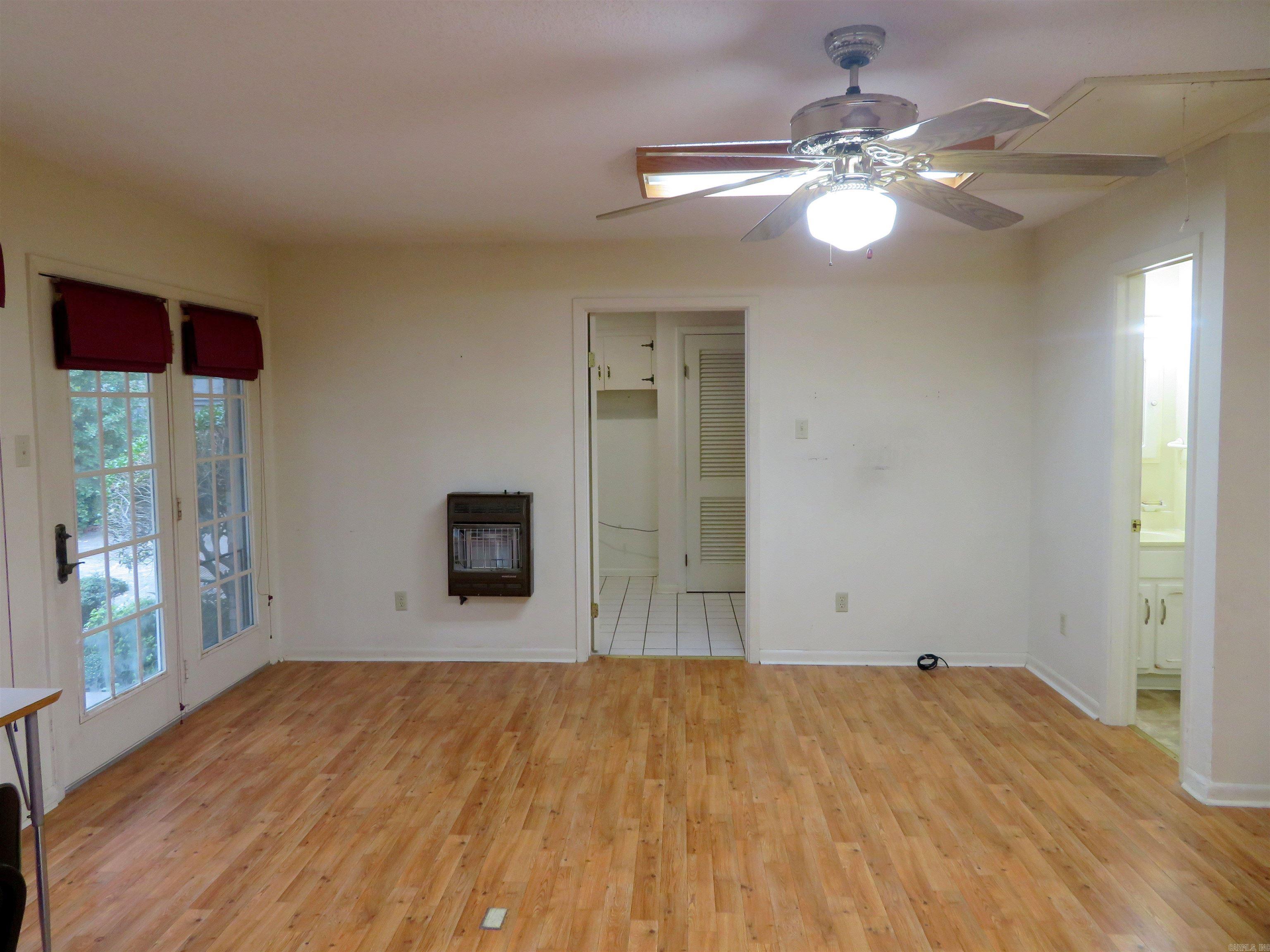 2084  Elaine  Arkadelphia, AR