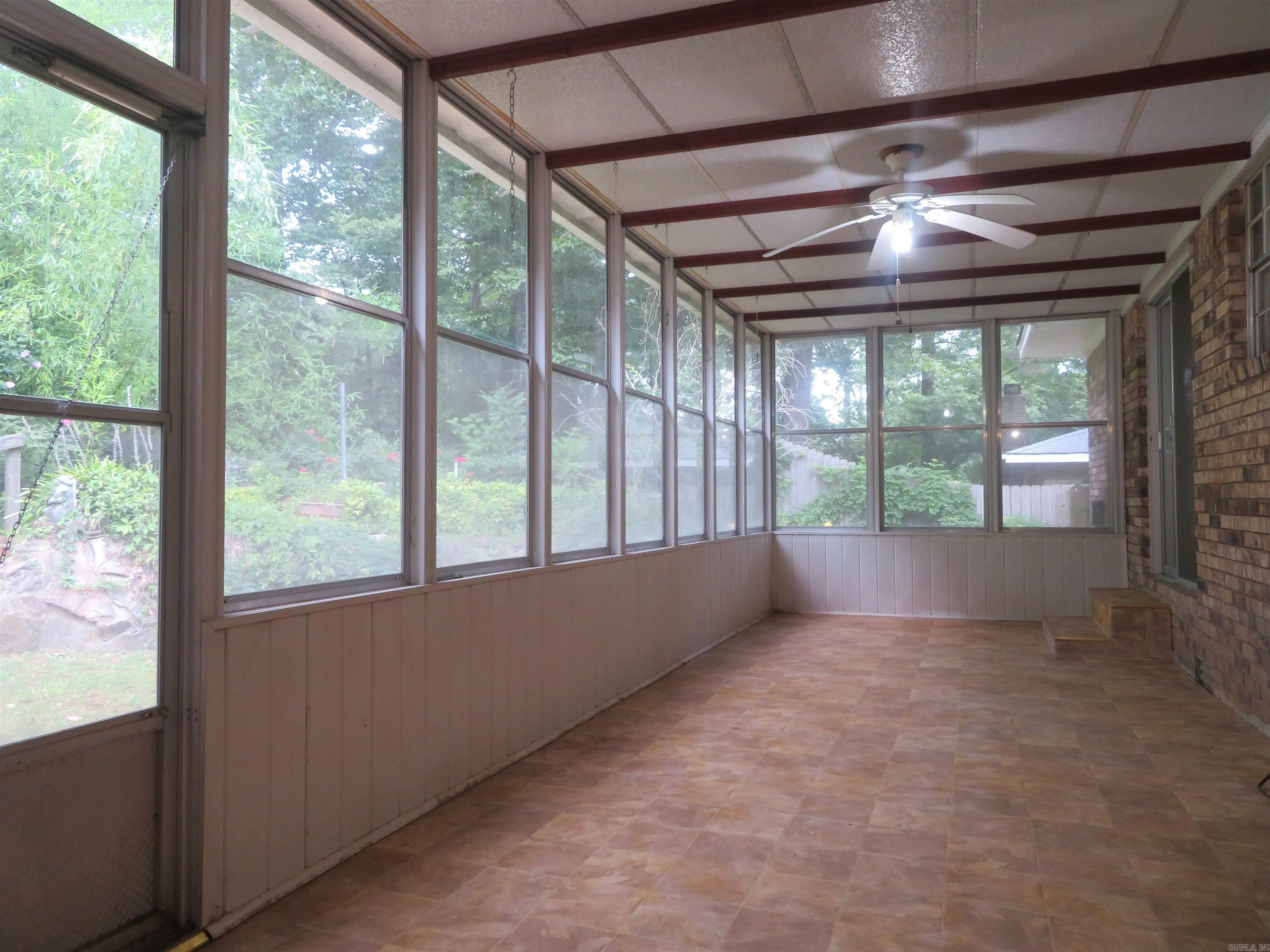 2084  Elaine  Arkadelphia, AR