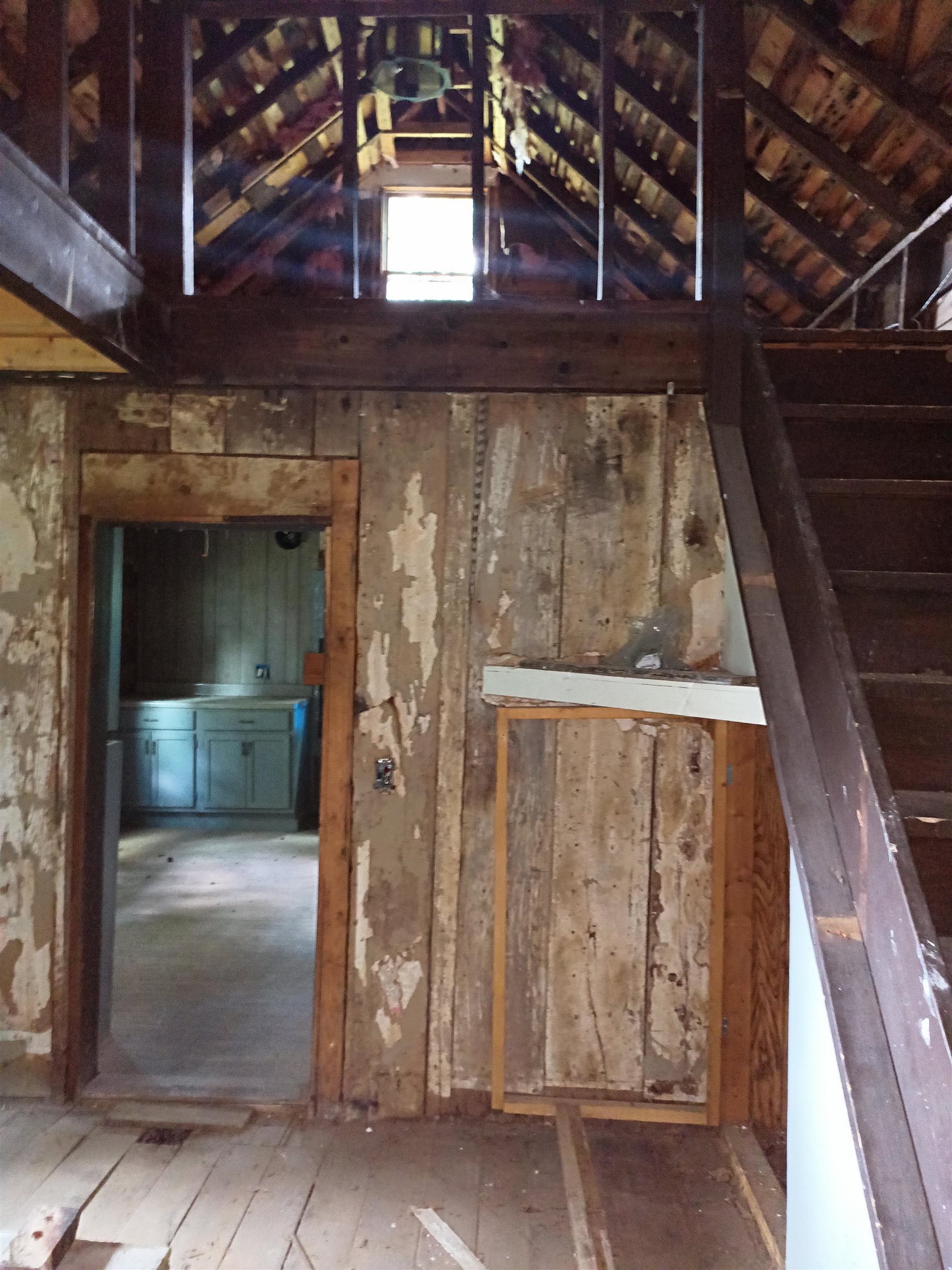 210 N Oak St  Salem, AR
