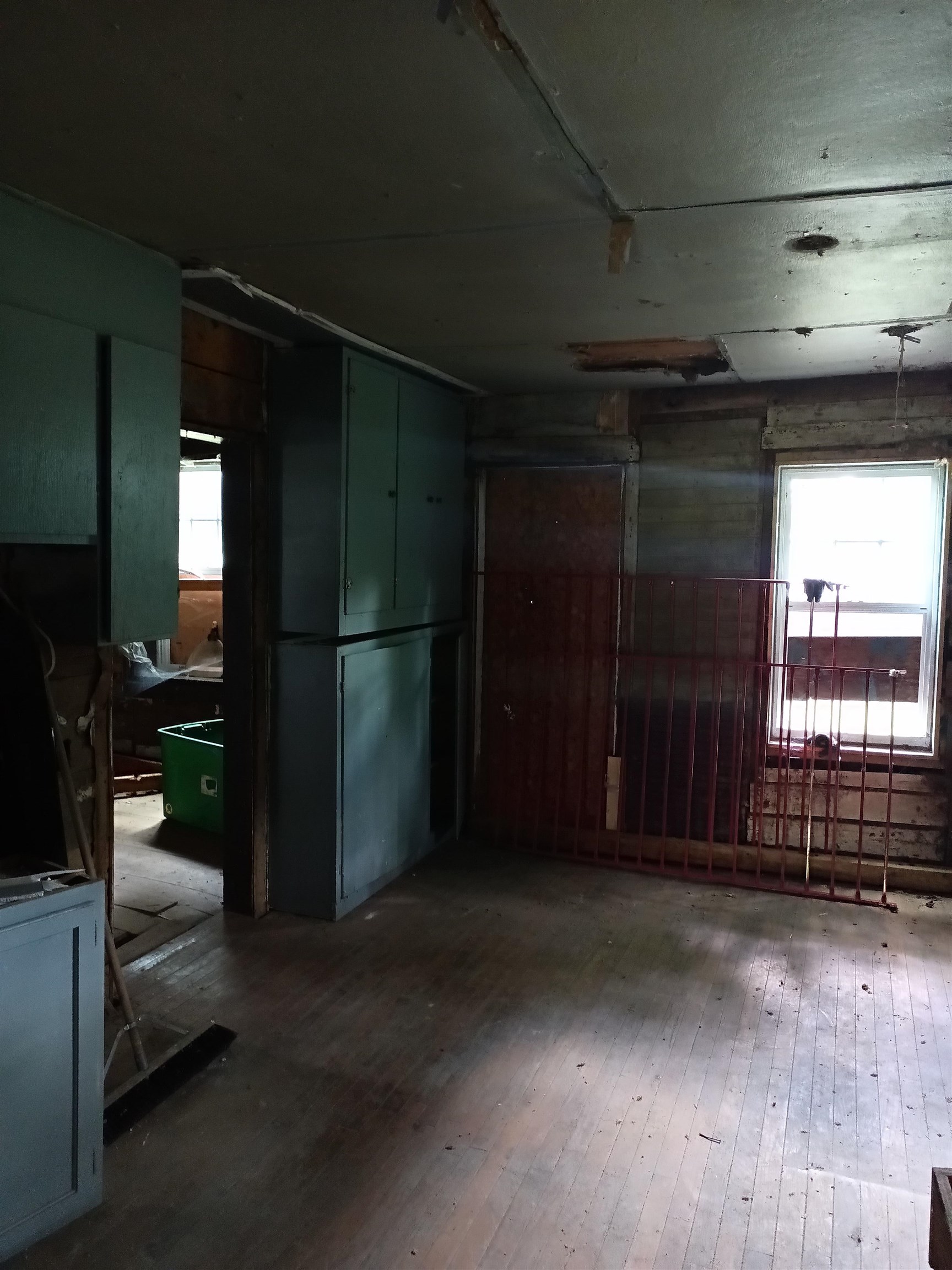 210 N Oak St  Salem, AR
