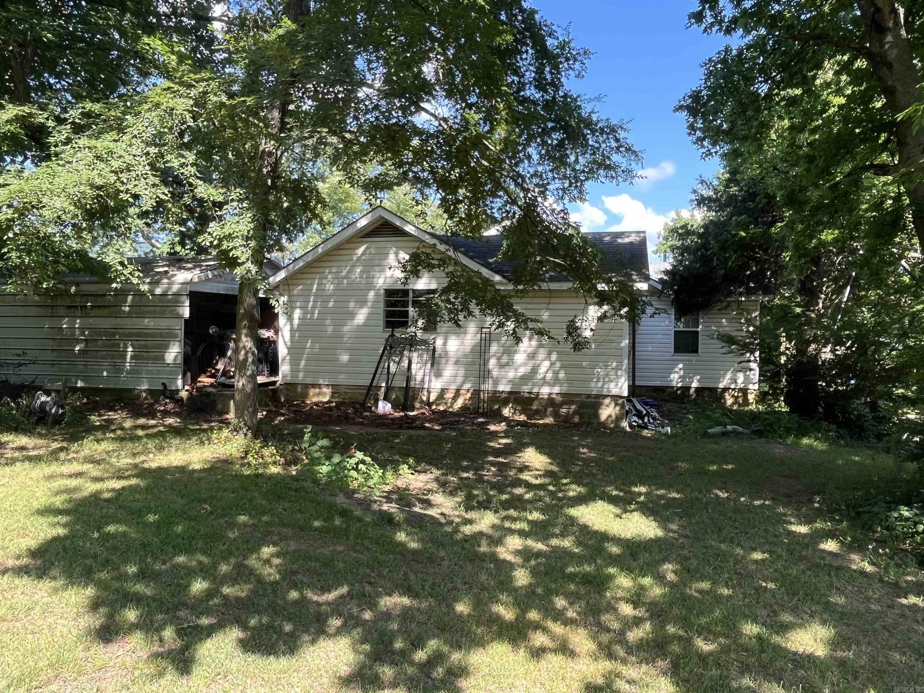 145  Cajun Creek Rd  Mountain View, AR