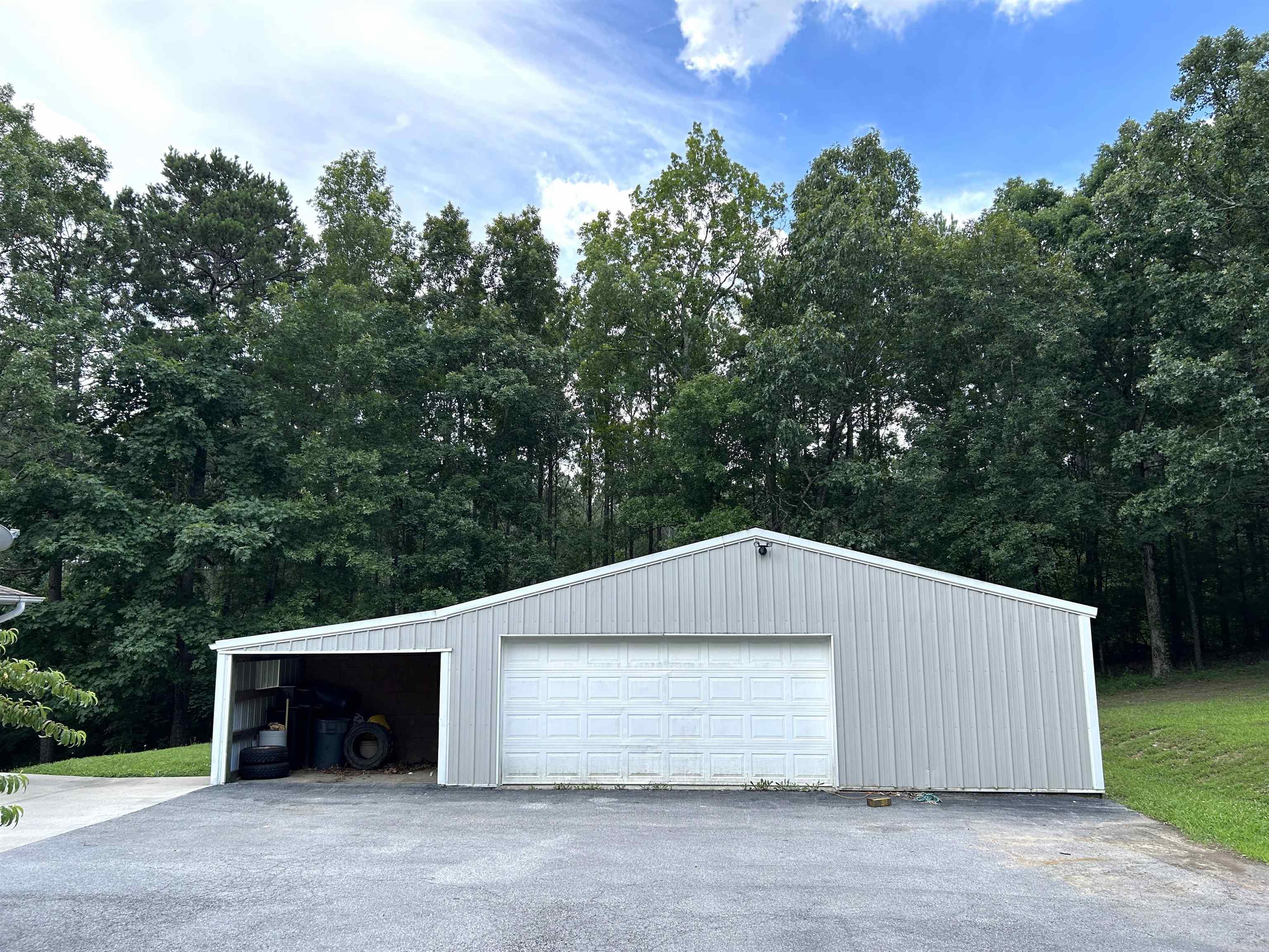 89 Split Oak Road Tumbling Shoals, AR 72581