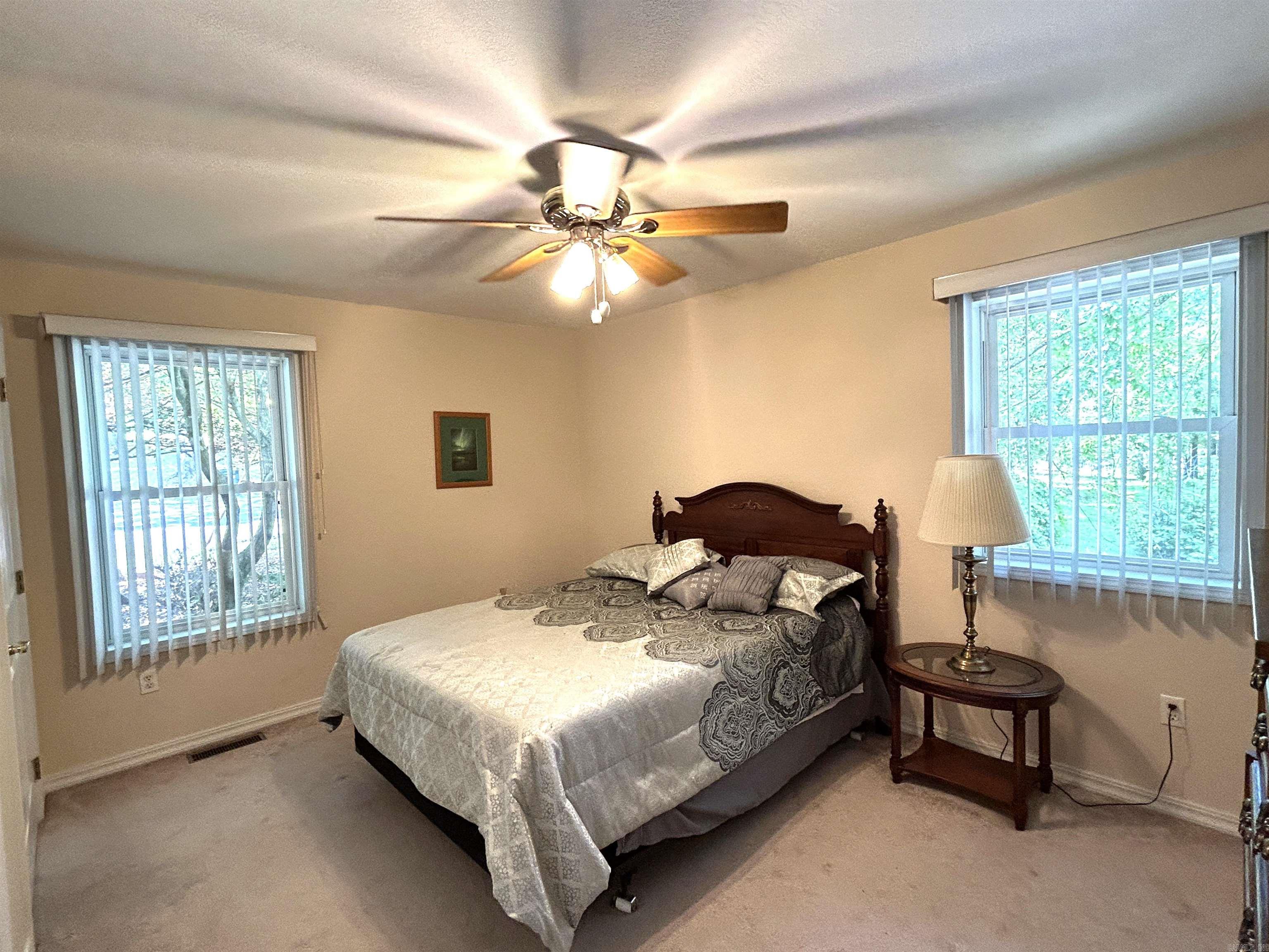 89 Split Oak Road Tumbling Shoals, AR 72581