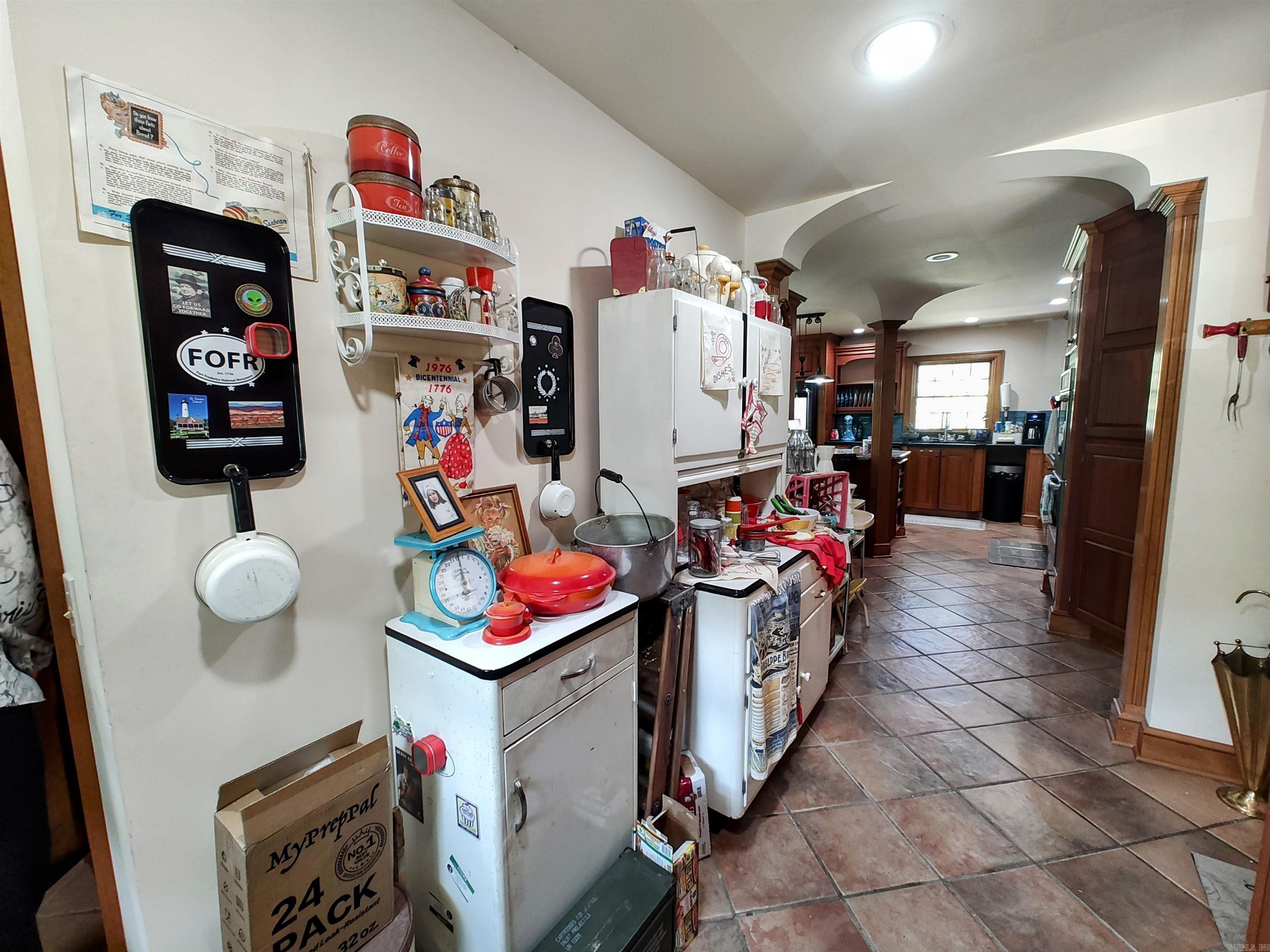 1077  Ridgeview  Camden, AR