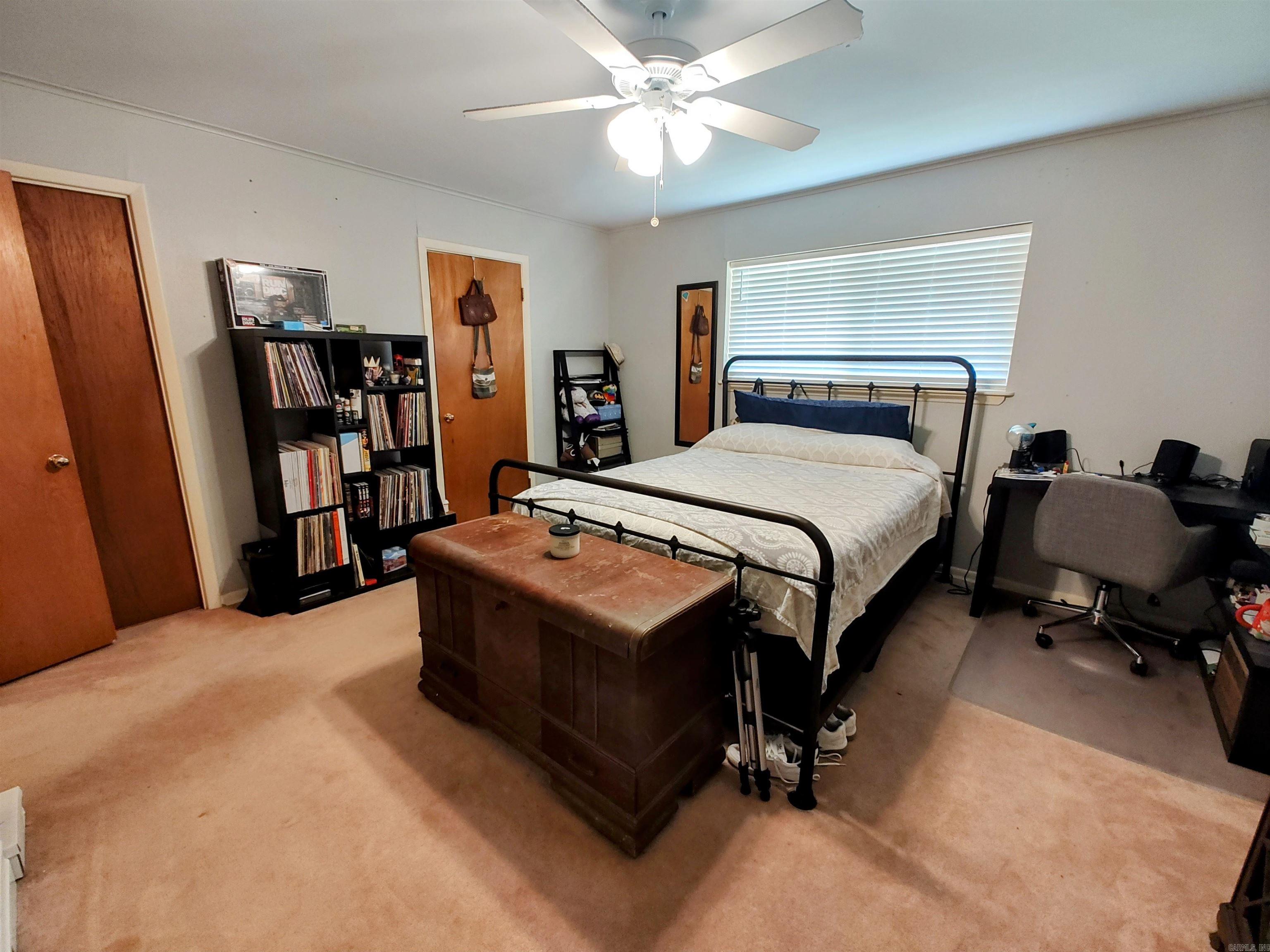 1077  Ridgeview  Camden, AR