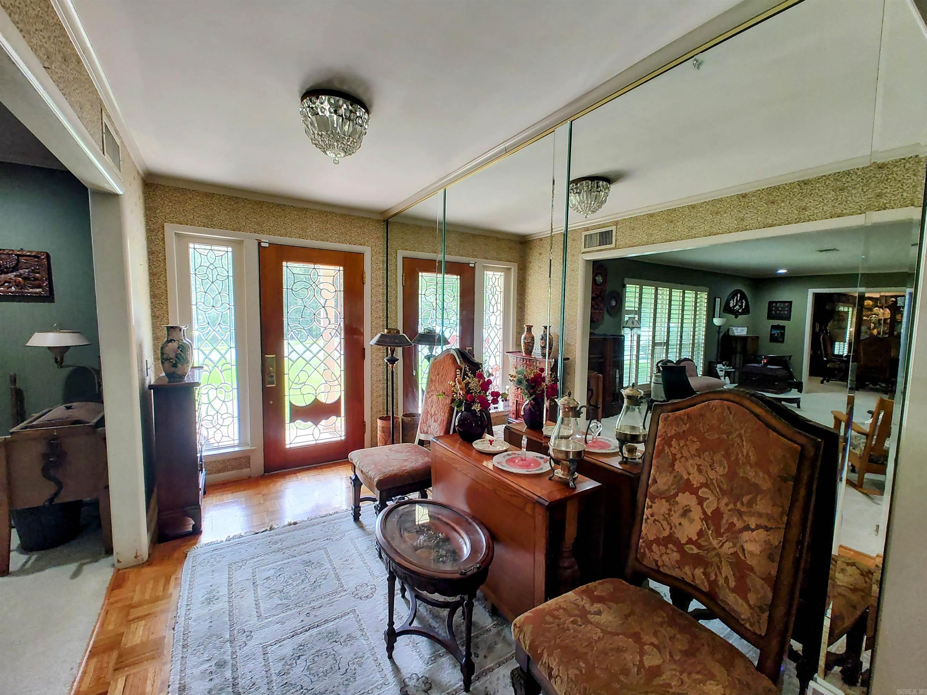 1077 Ridgeview Camden, AR 71701