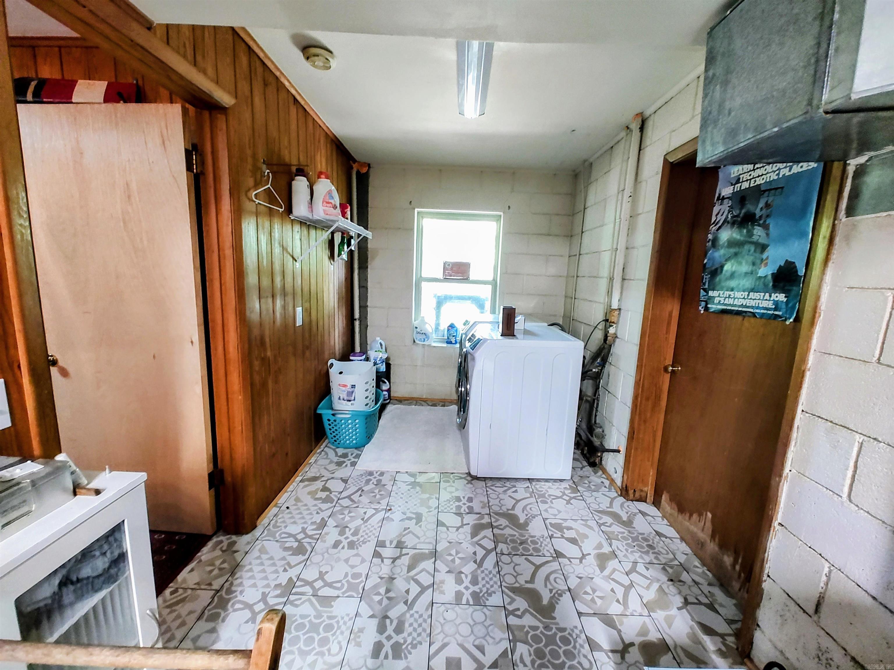 1077  Ridgeview  Camden, AR