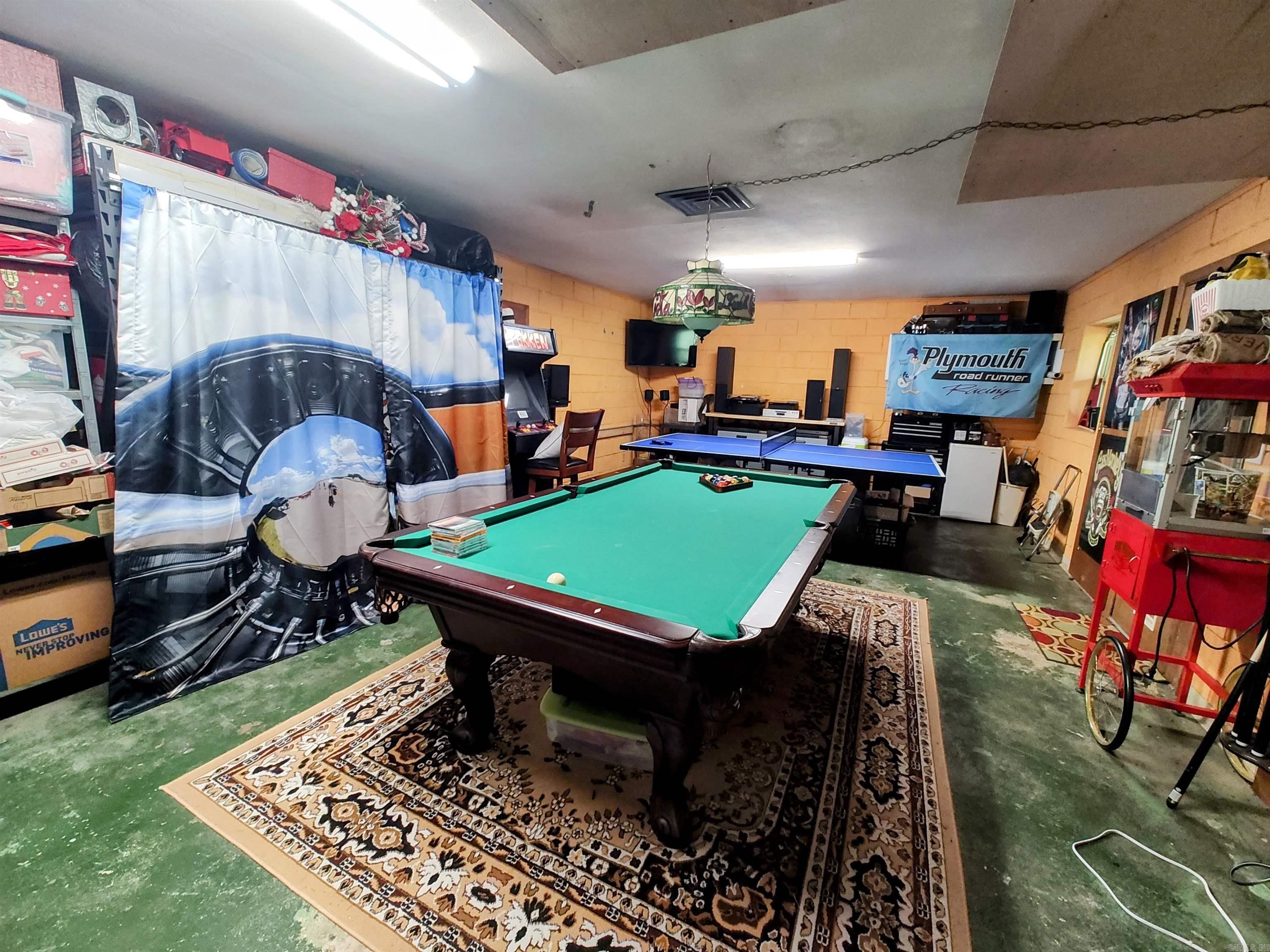 1077  Ridgeview  Camden, AR