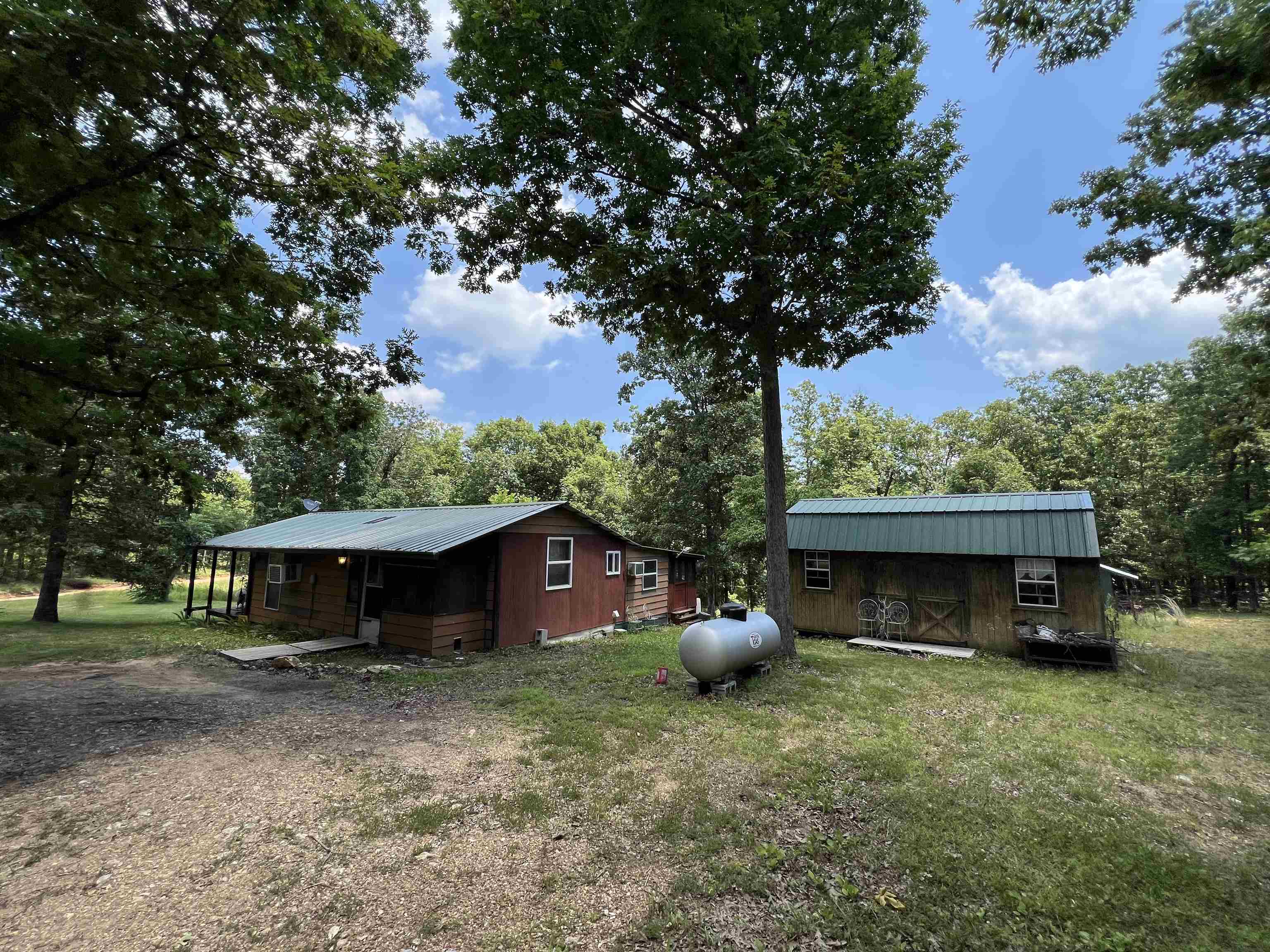 961  Mcfadden  Hardy, AR