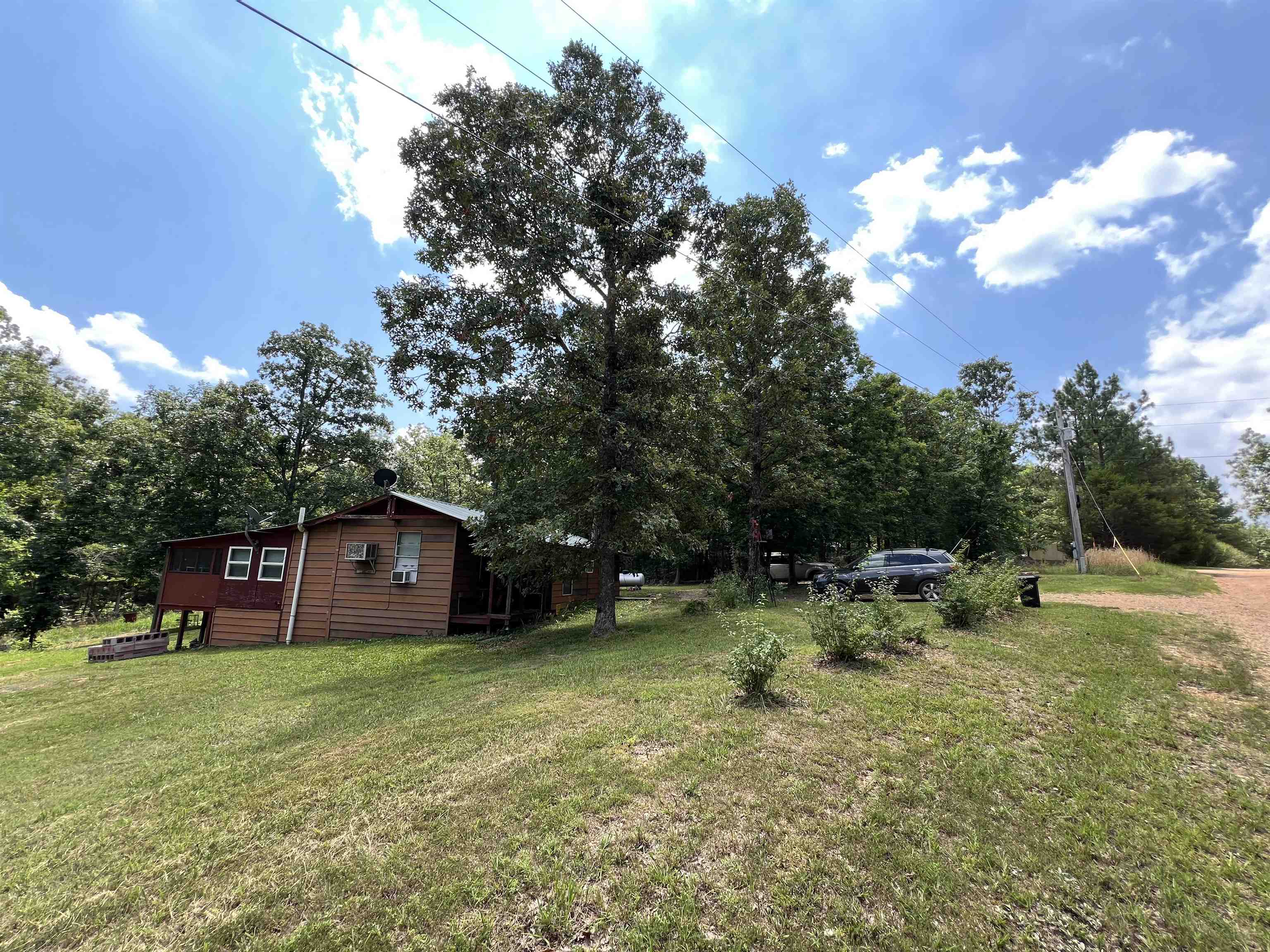 961  Mcfadden  Hardy, AR