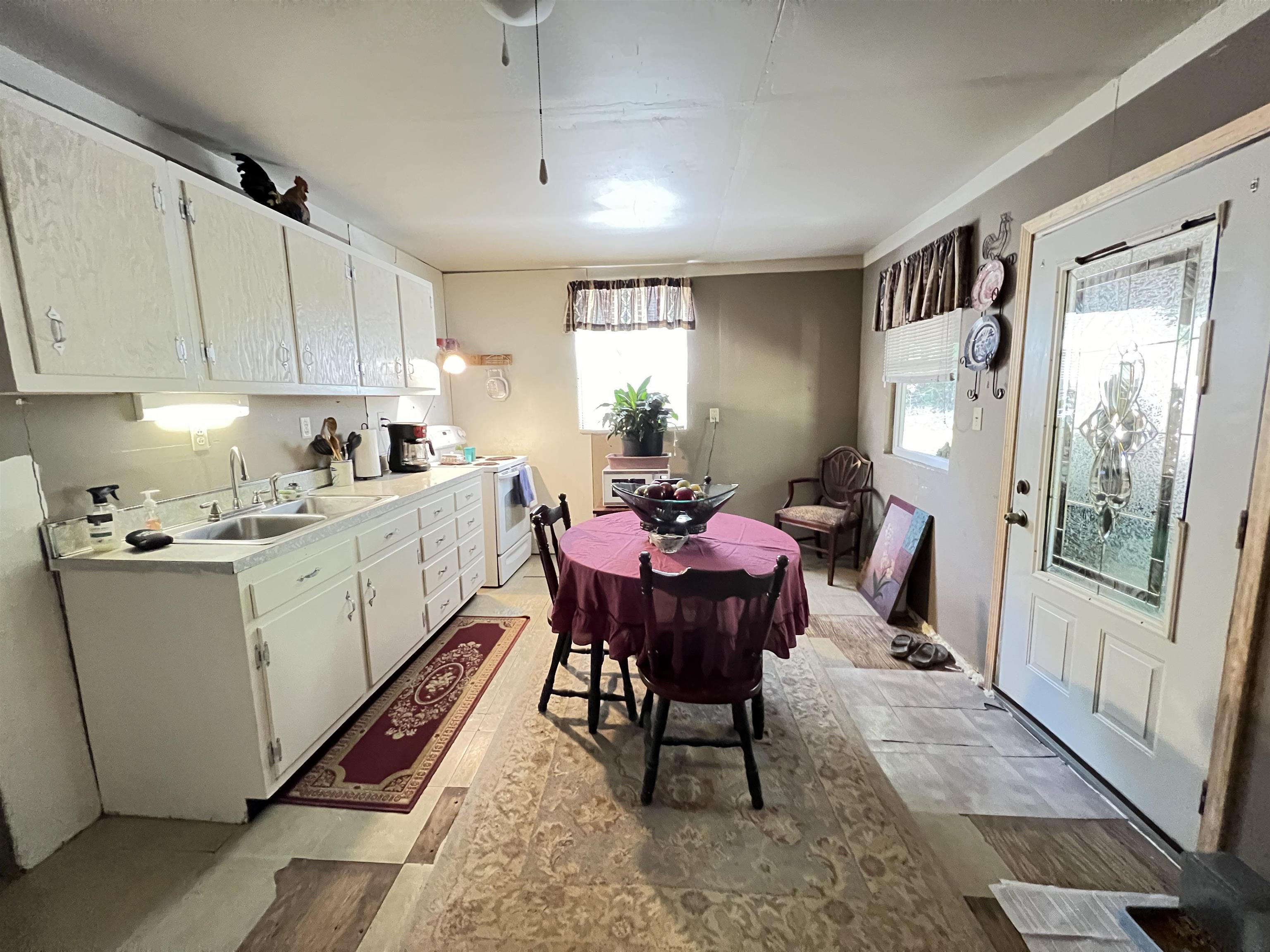 961  Mcfadden  Hardy, AR