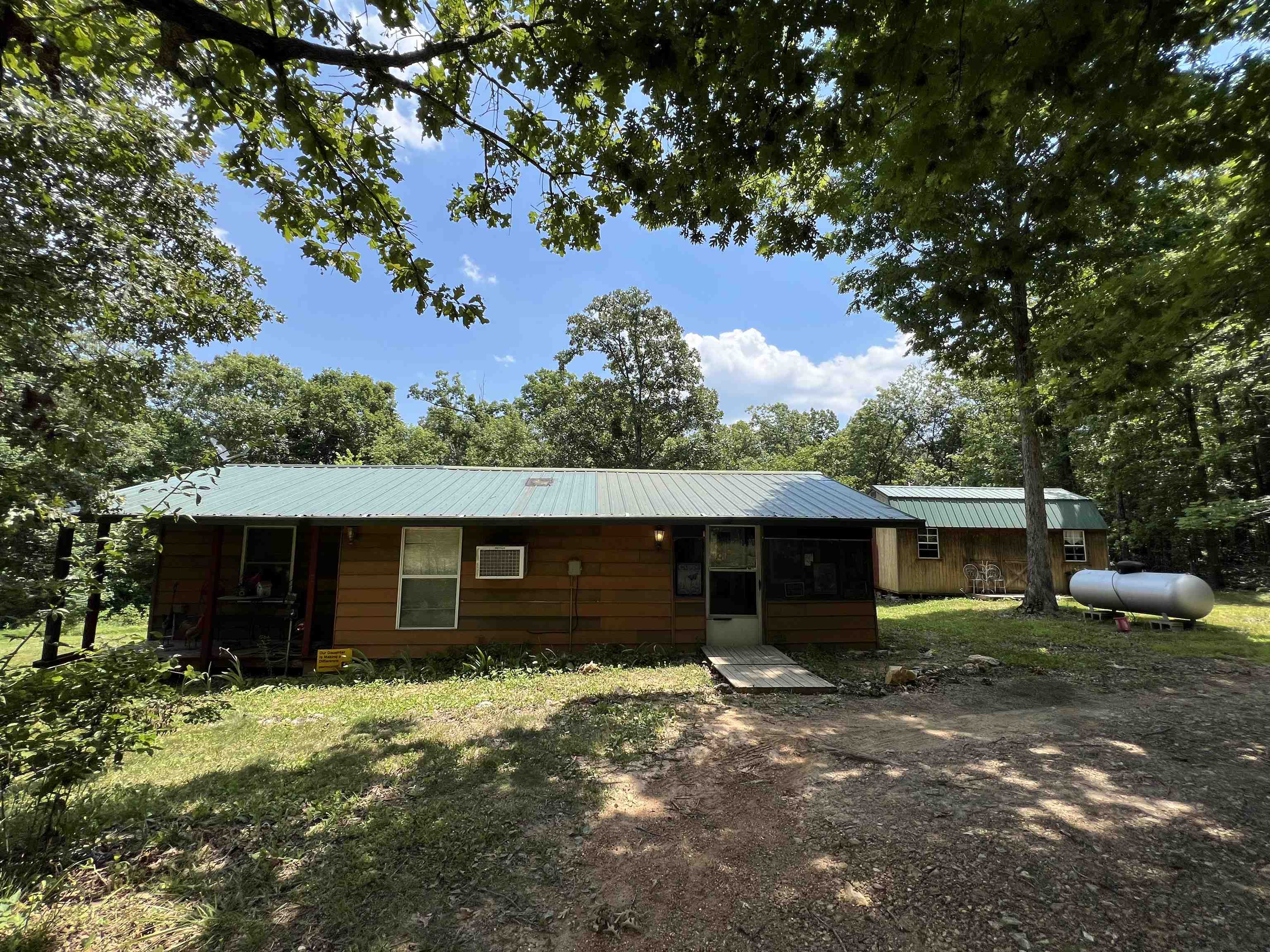 961  Mcfadden  Hardy, AR