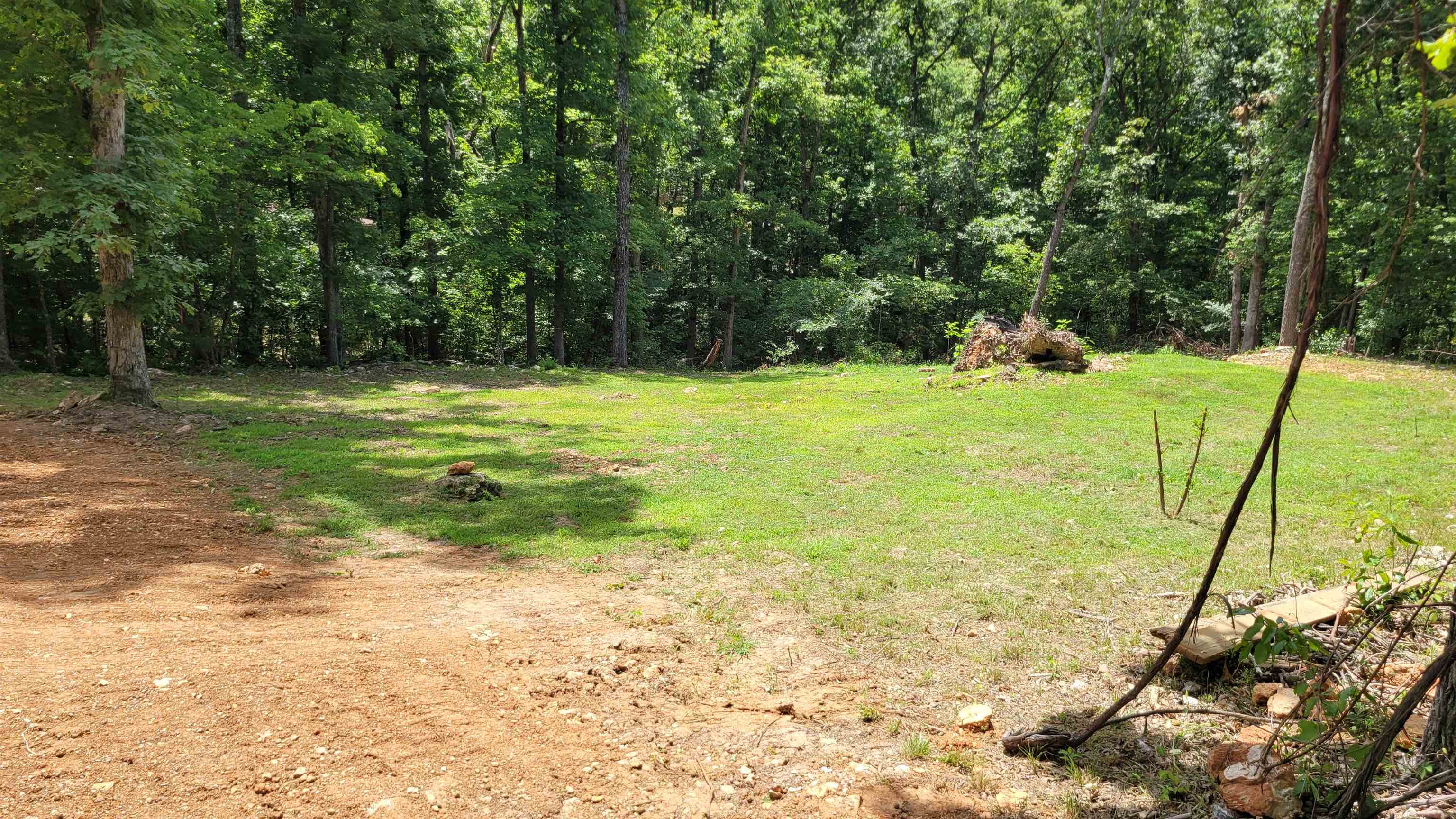 xxx  Woodland Hills Rd  Hardy, AR