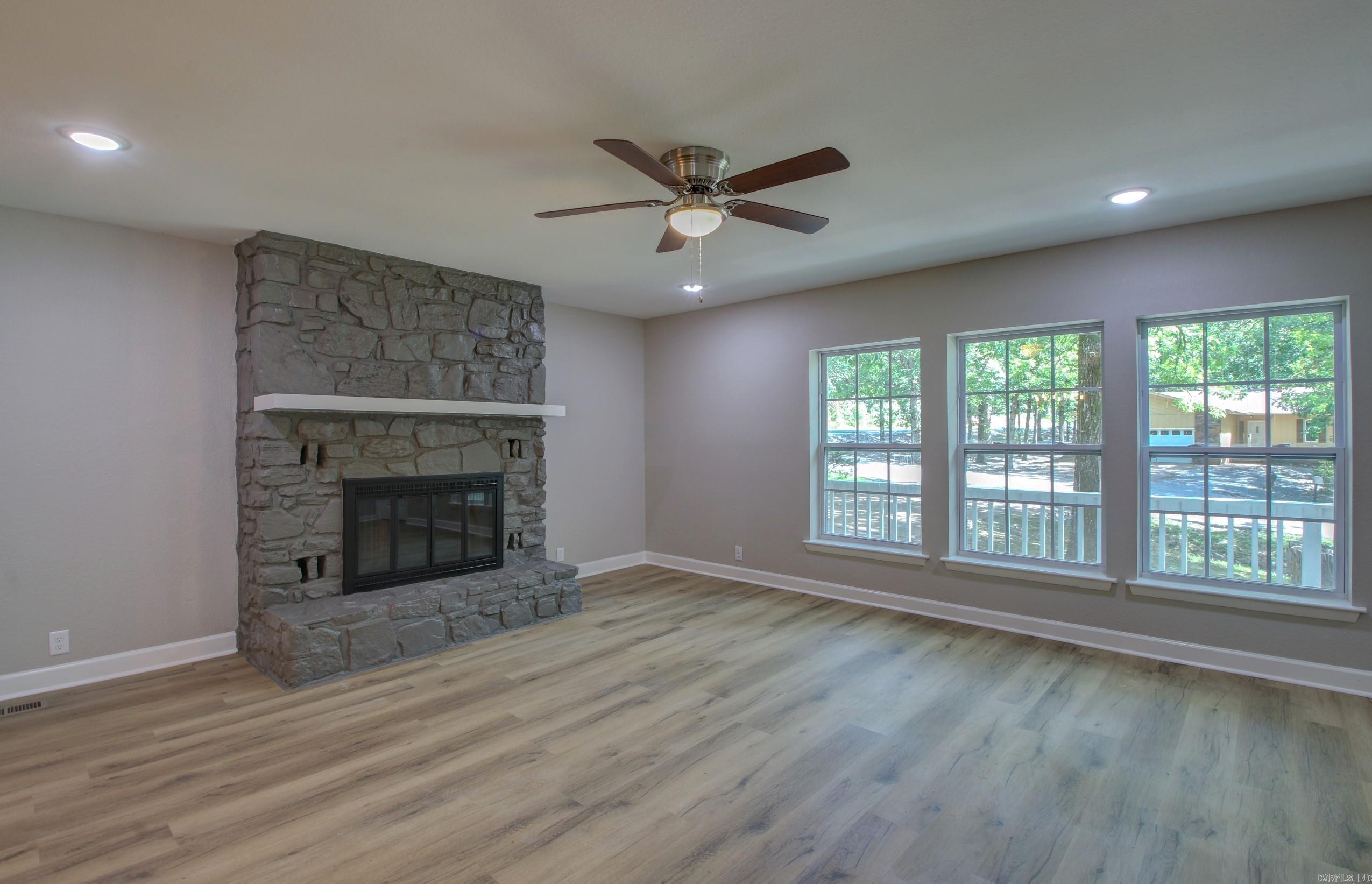 1  Segovia  Hot Springs Village, AR