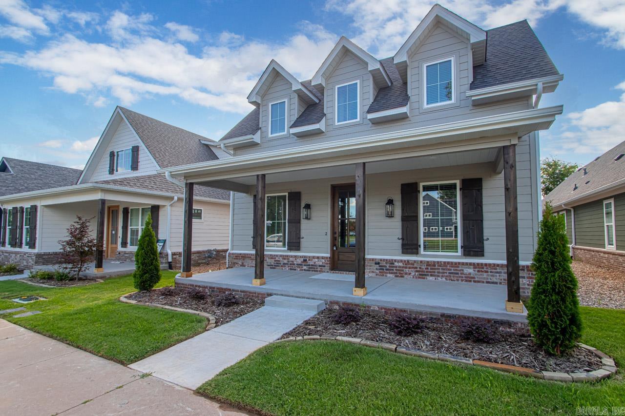408 Gardens Lane