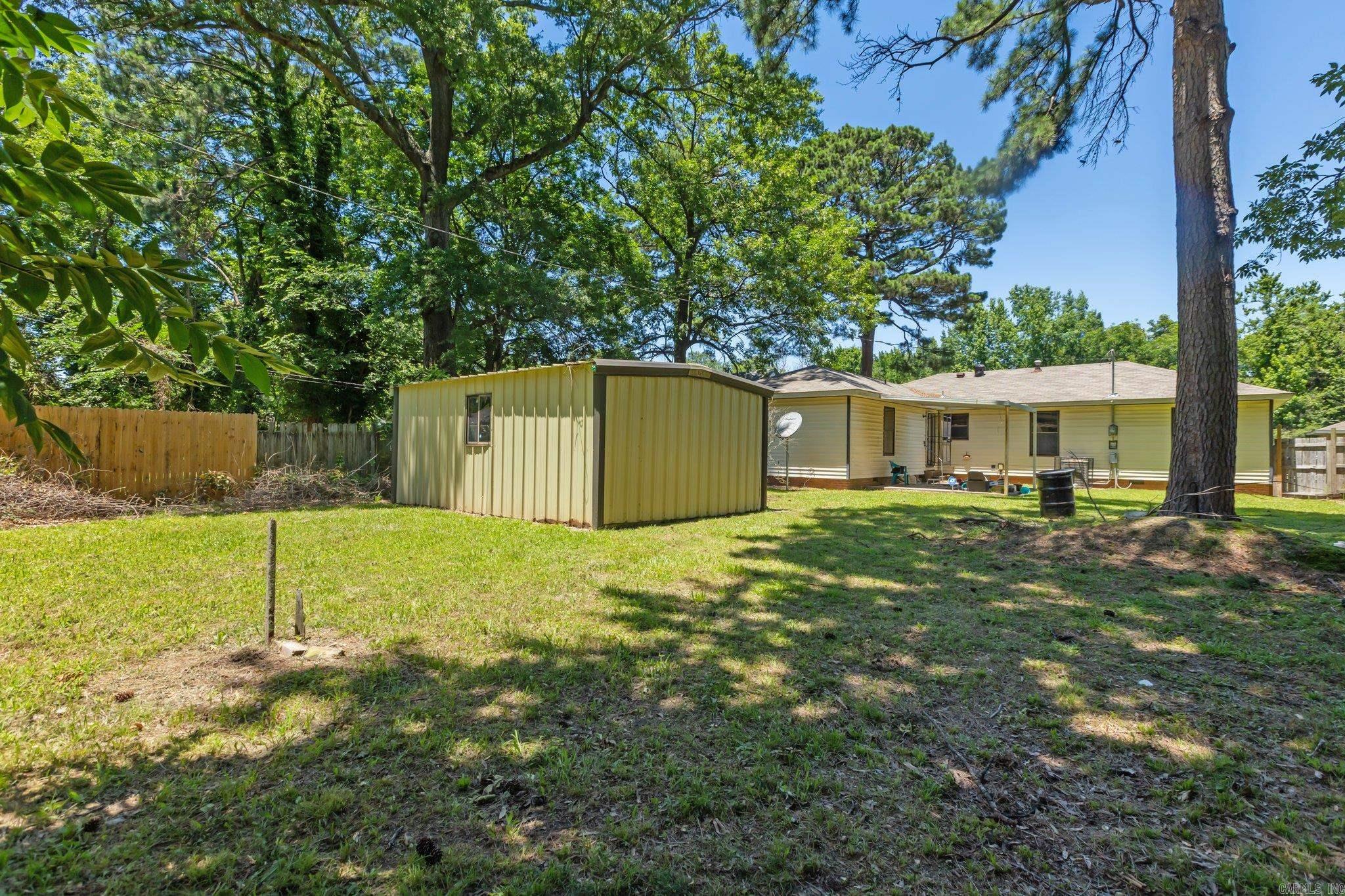 2102 W 24TH  Pine Bluff, AR