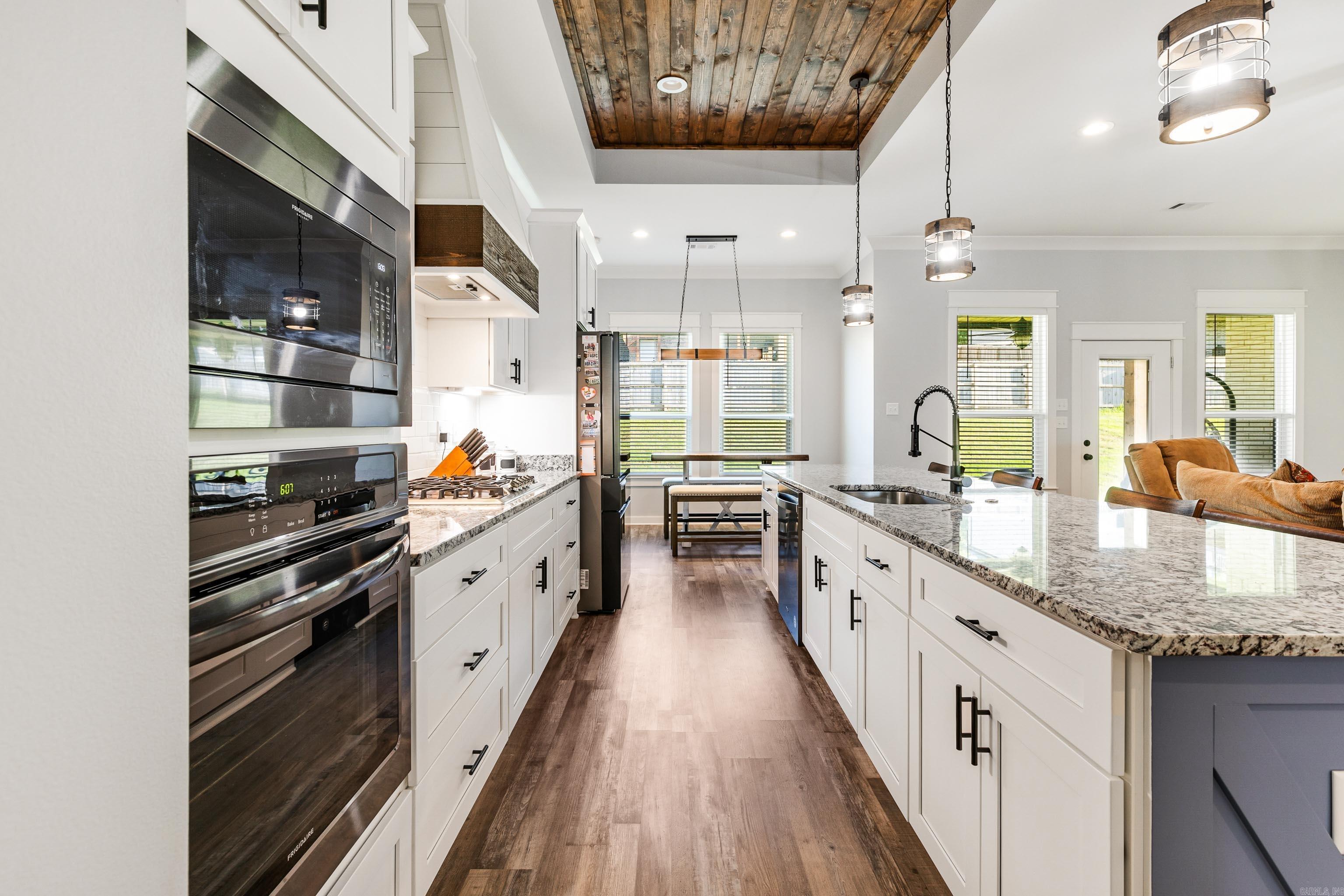1594  Waterford  Cabot, AR