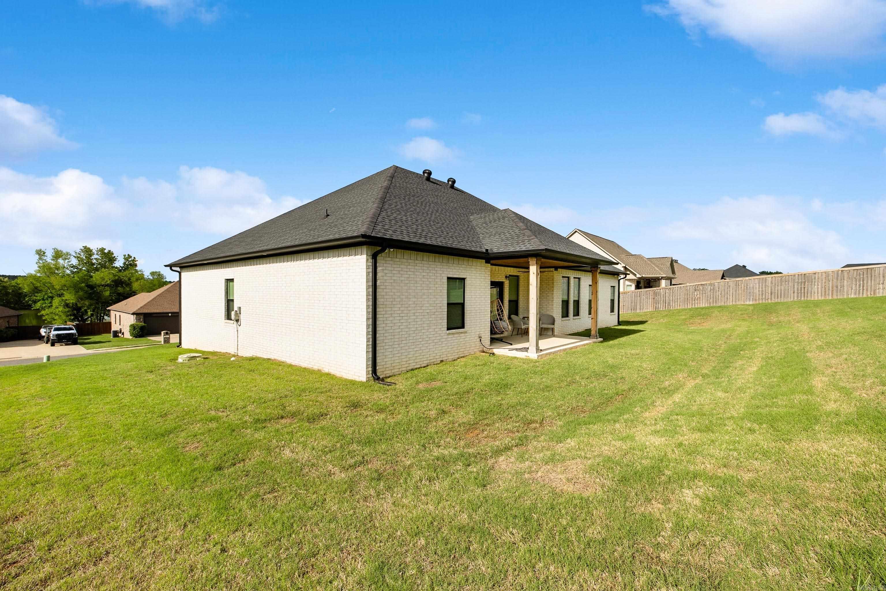 1594  Waterford  Cabot, AR