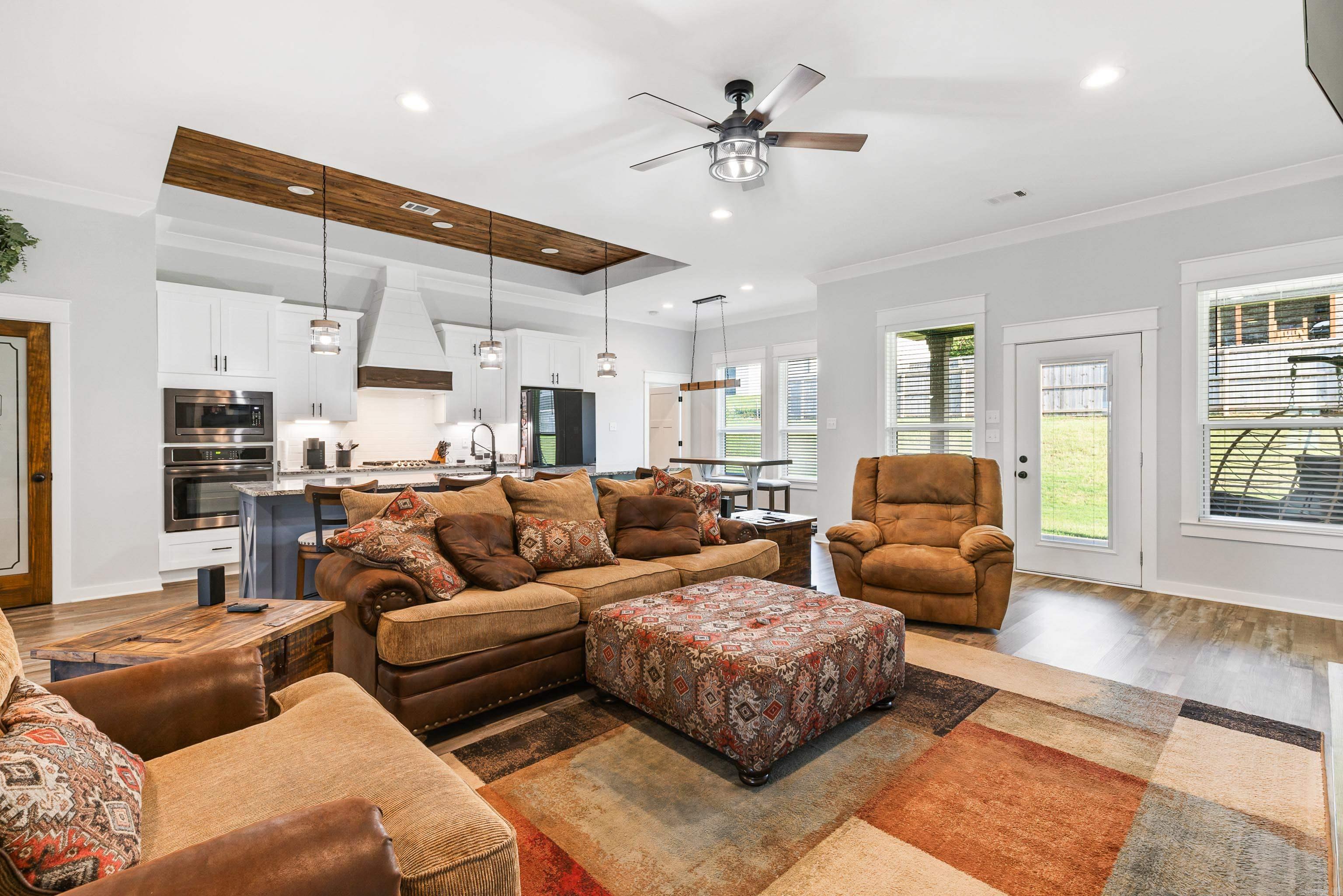 1594  Waterford  Cabot, AR