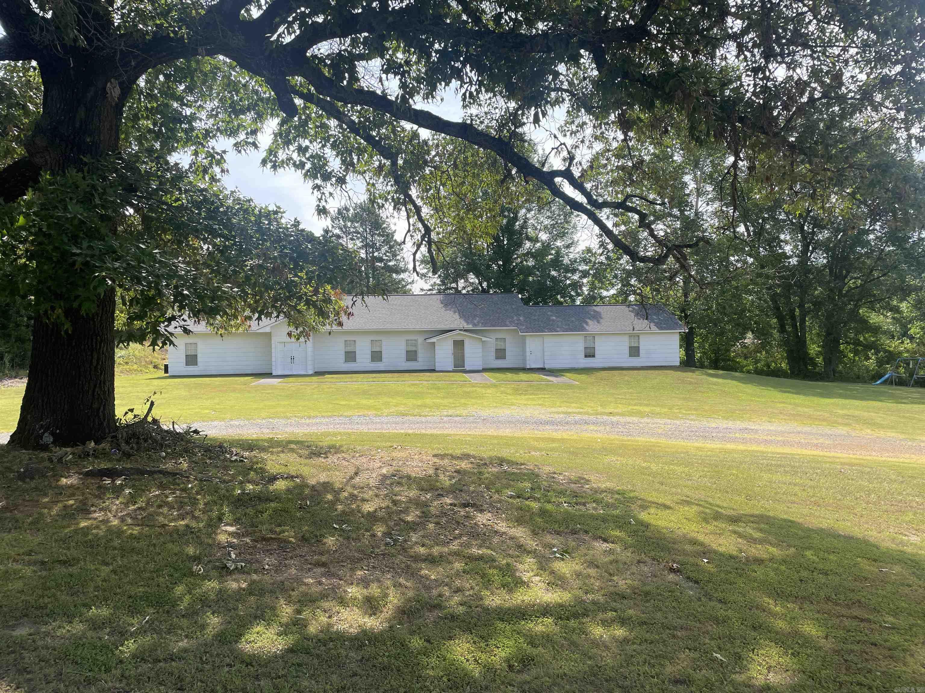 930 E Hwy 225  Greenbrier, AR