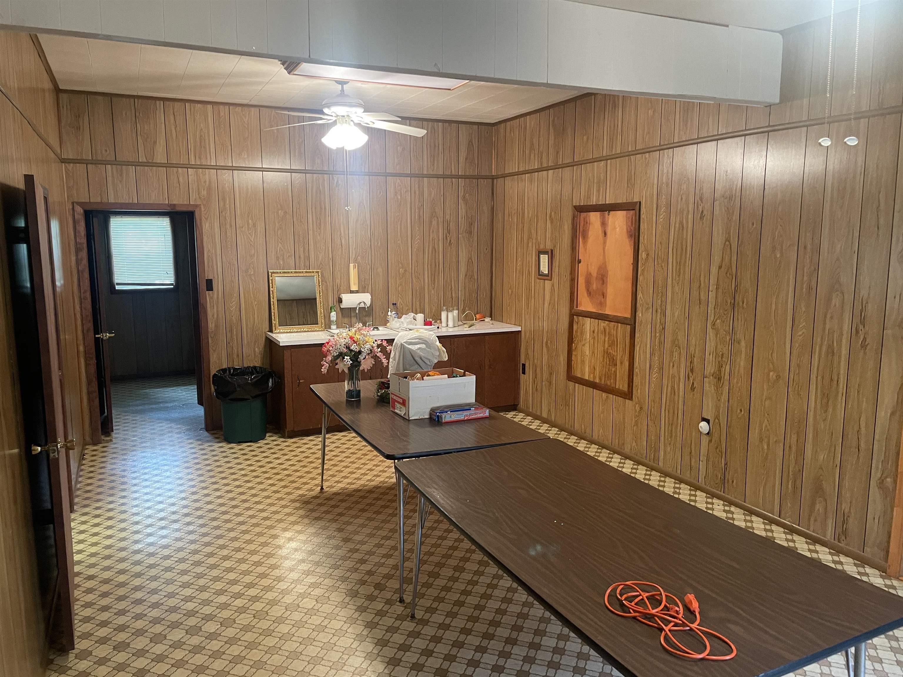 930 E Hwy 225  Greenbrier, AR