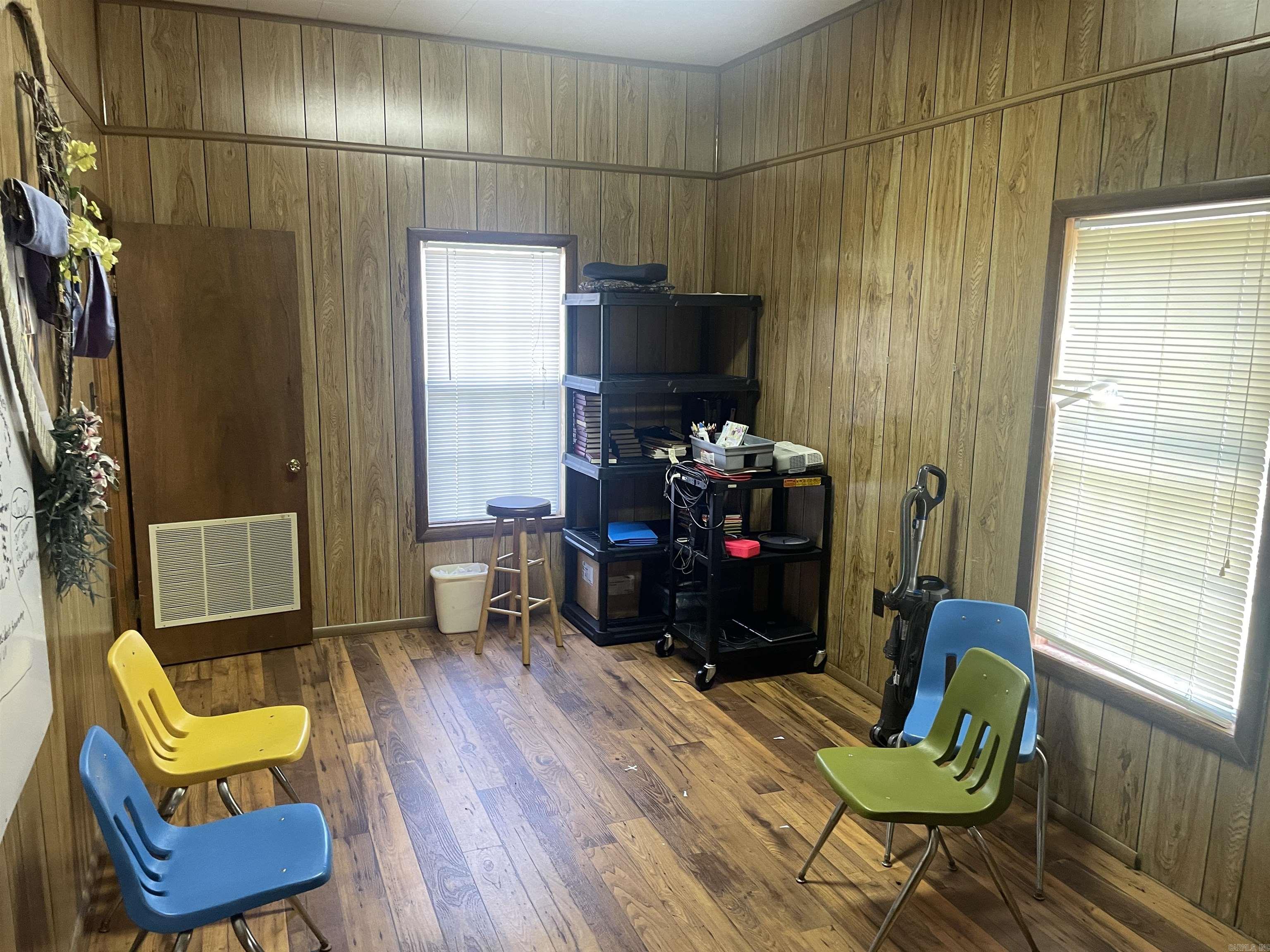 930 E Hwy 225  Greenbrier, AR
