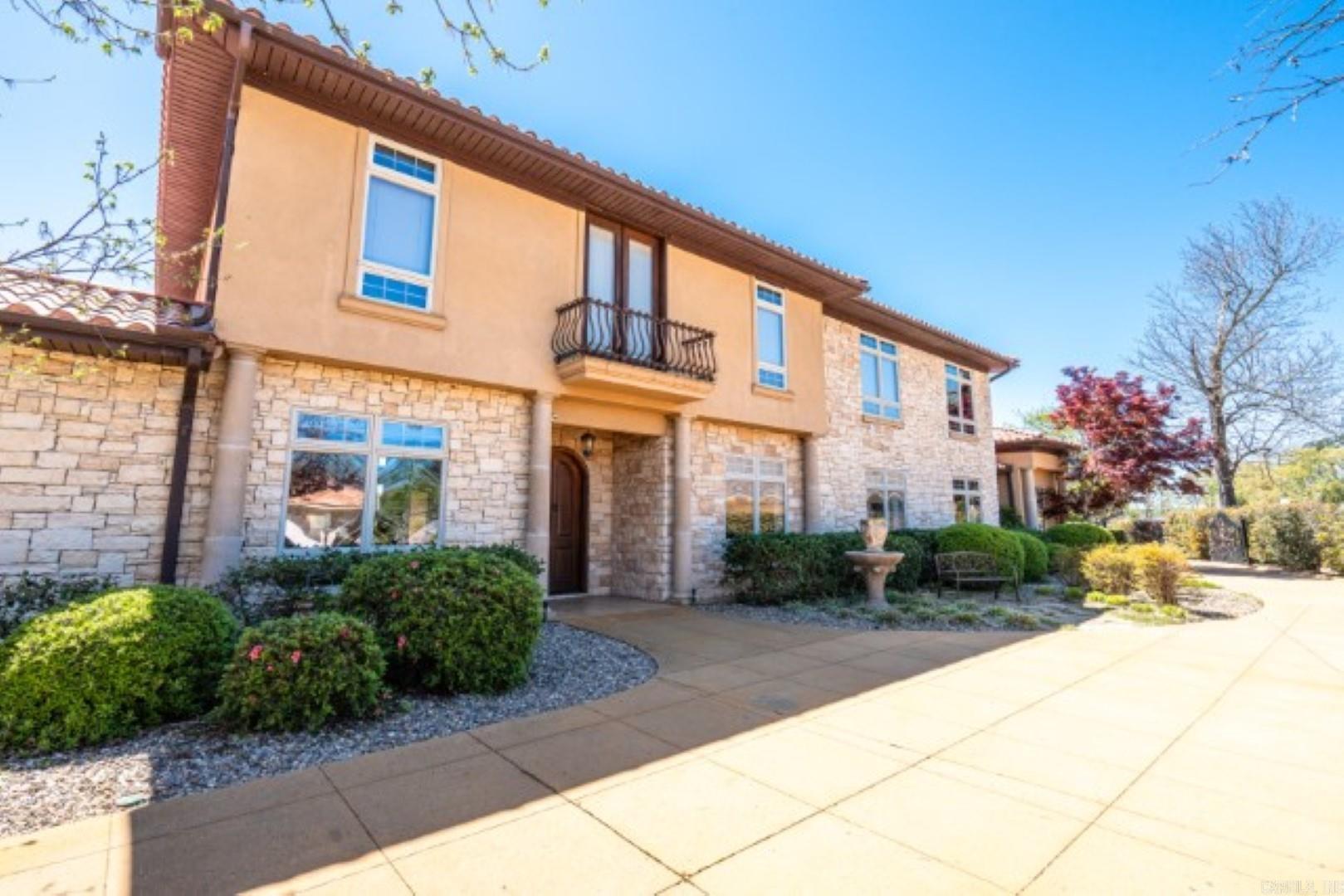 160 Bridgewater Point Hot Springs, AR 71913