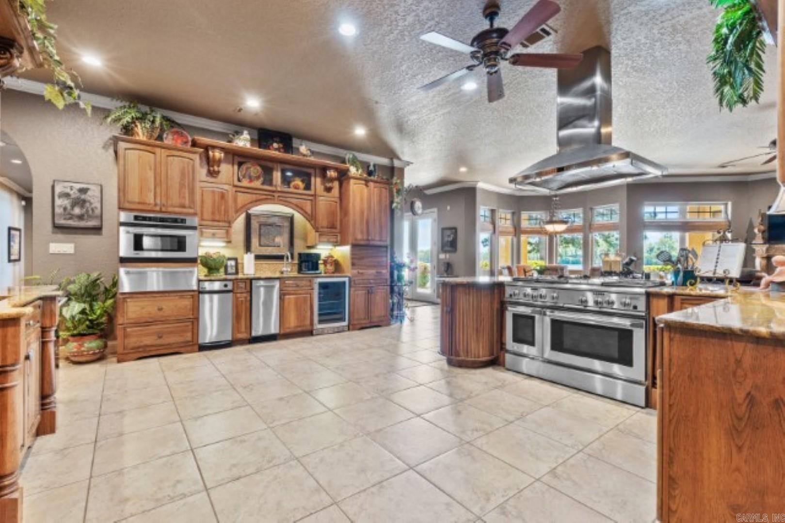160 Bridgewater Point Hot Springs, AR 71913