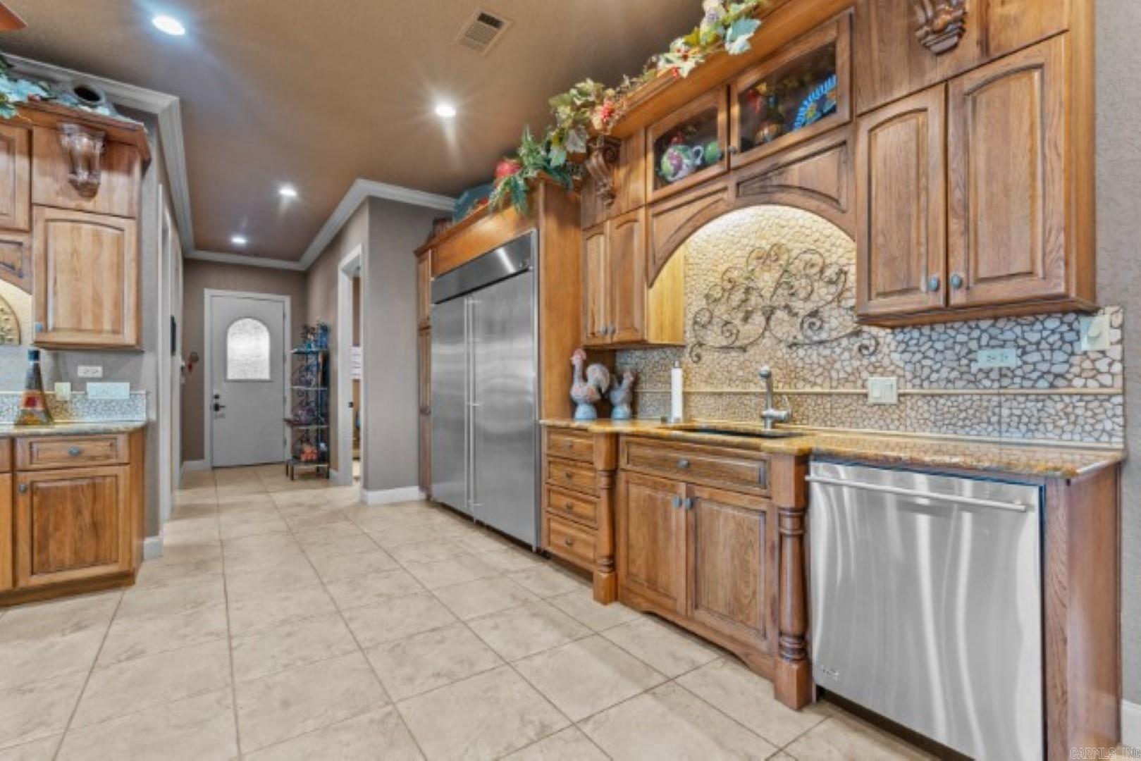 160 Bridgewater Point Hot Springs, AR 71913