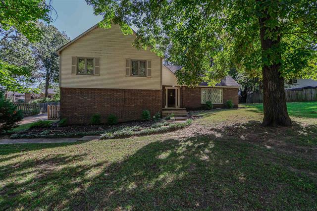 2318  Redbud Dr  Jonesboro, AR